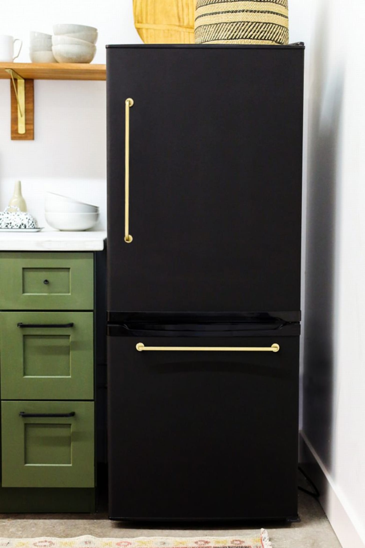 Cheap Appliance Makeovers Refrigerator Paint, Covers Apartment Therapy