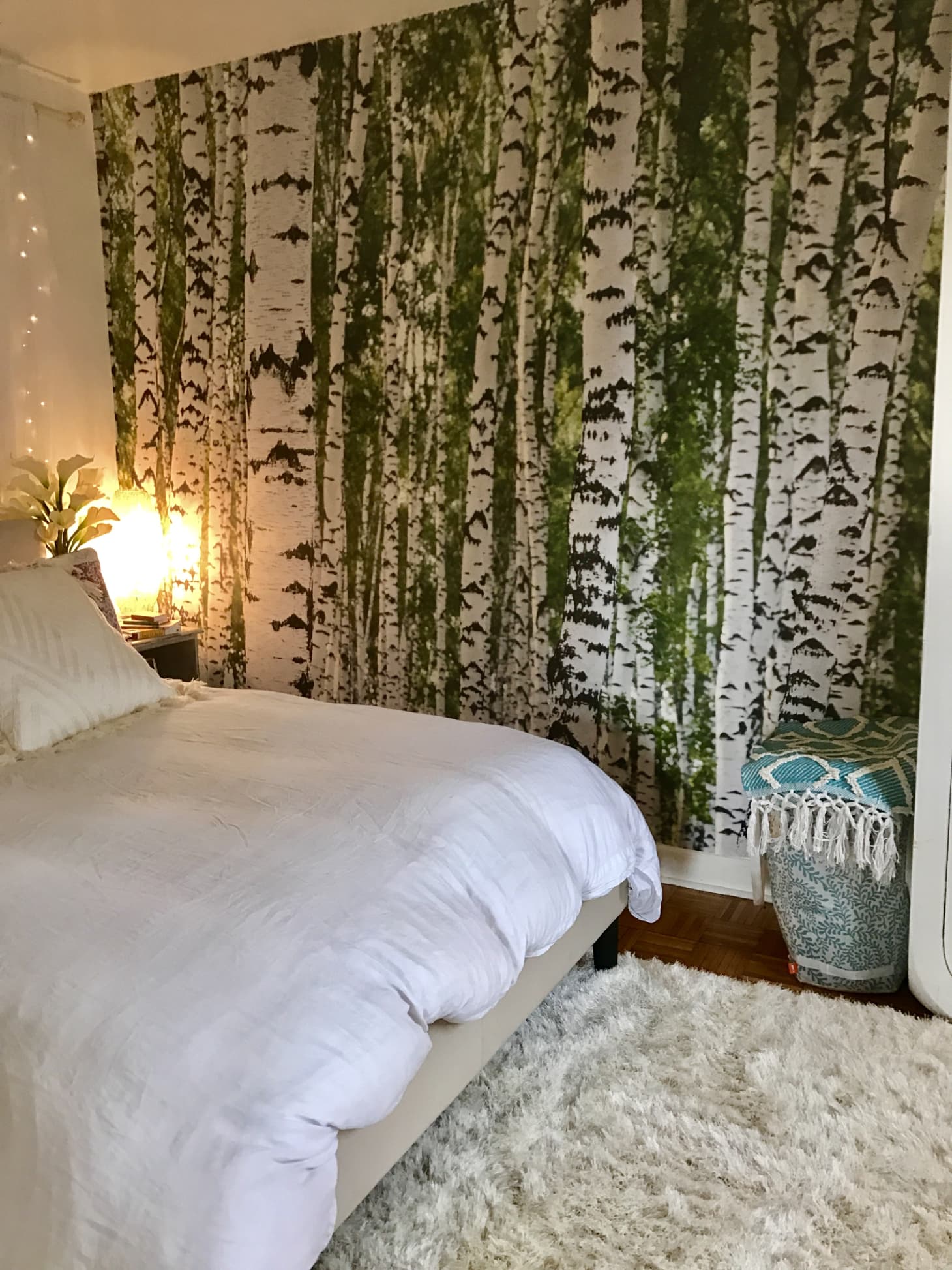 An Eclectic, Bright Williamsburg Corner Apartment Apartment Therapy