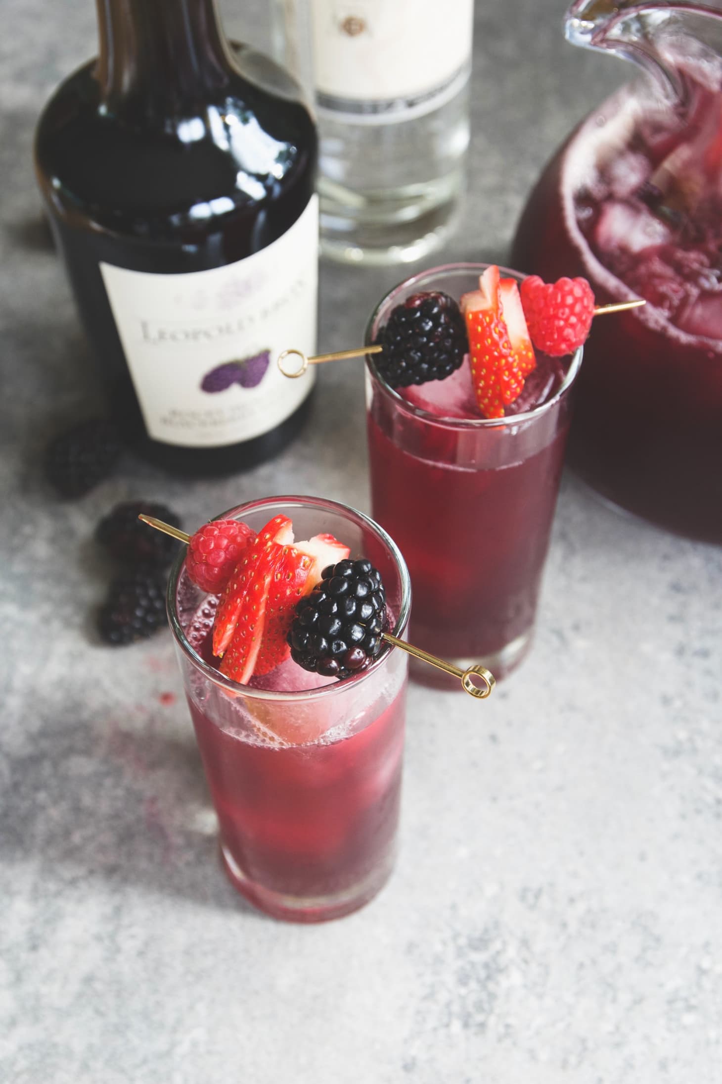 Boxed Wine Pitcher Cocktails: Red Wine, Blackberry & Ginger Cocktail ...