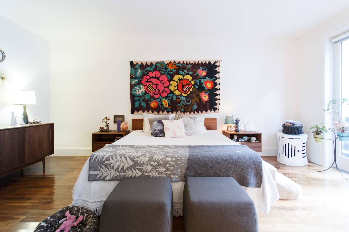 20+ Ways to Shake Up The Look of Your Bedroom Apartment Therapy