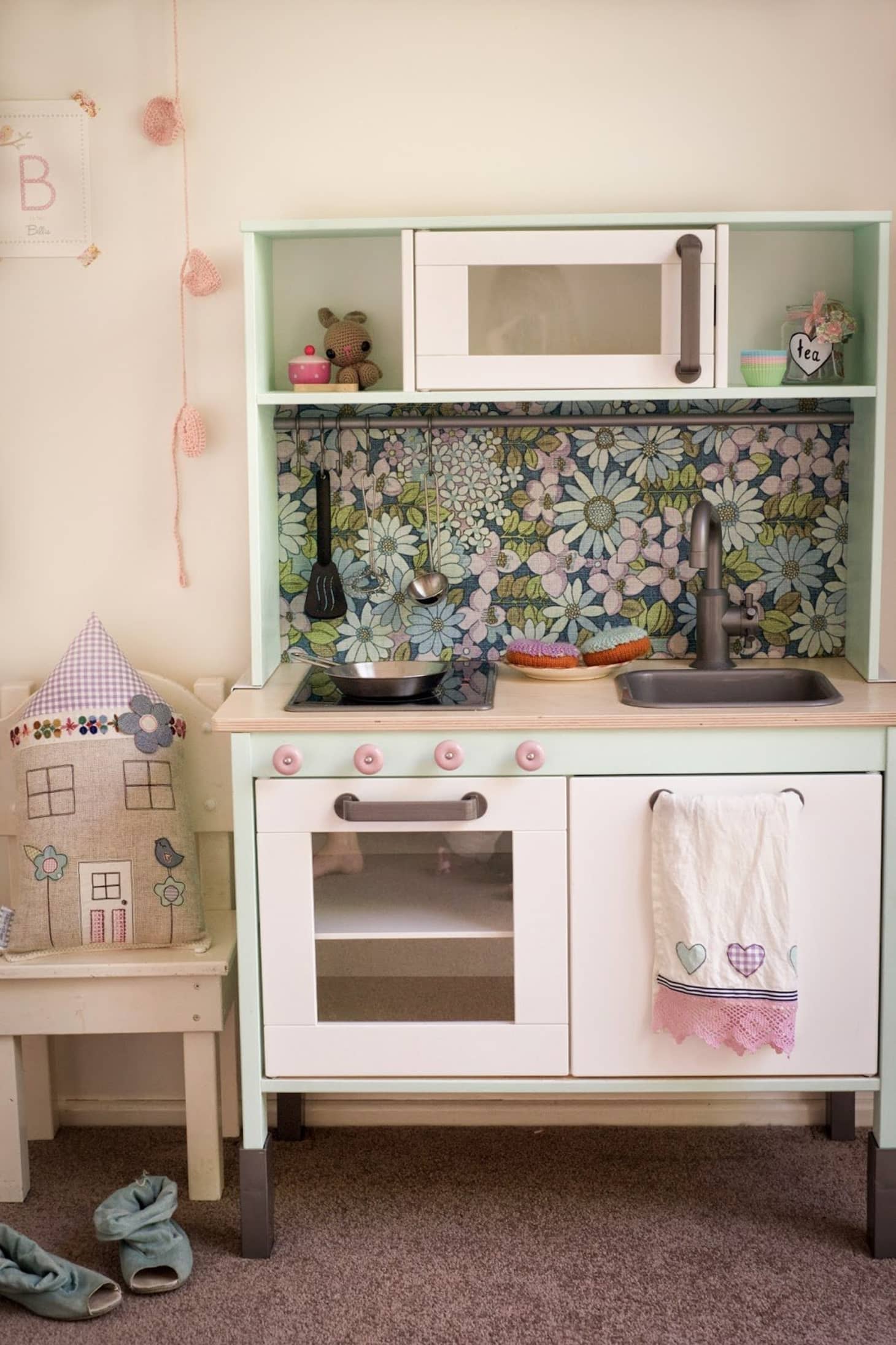 IKEA Play Kitchen 15 DUKTIG Hacks Apartment Therapy