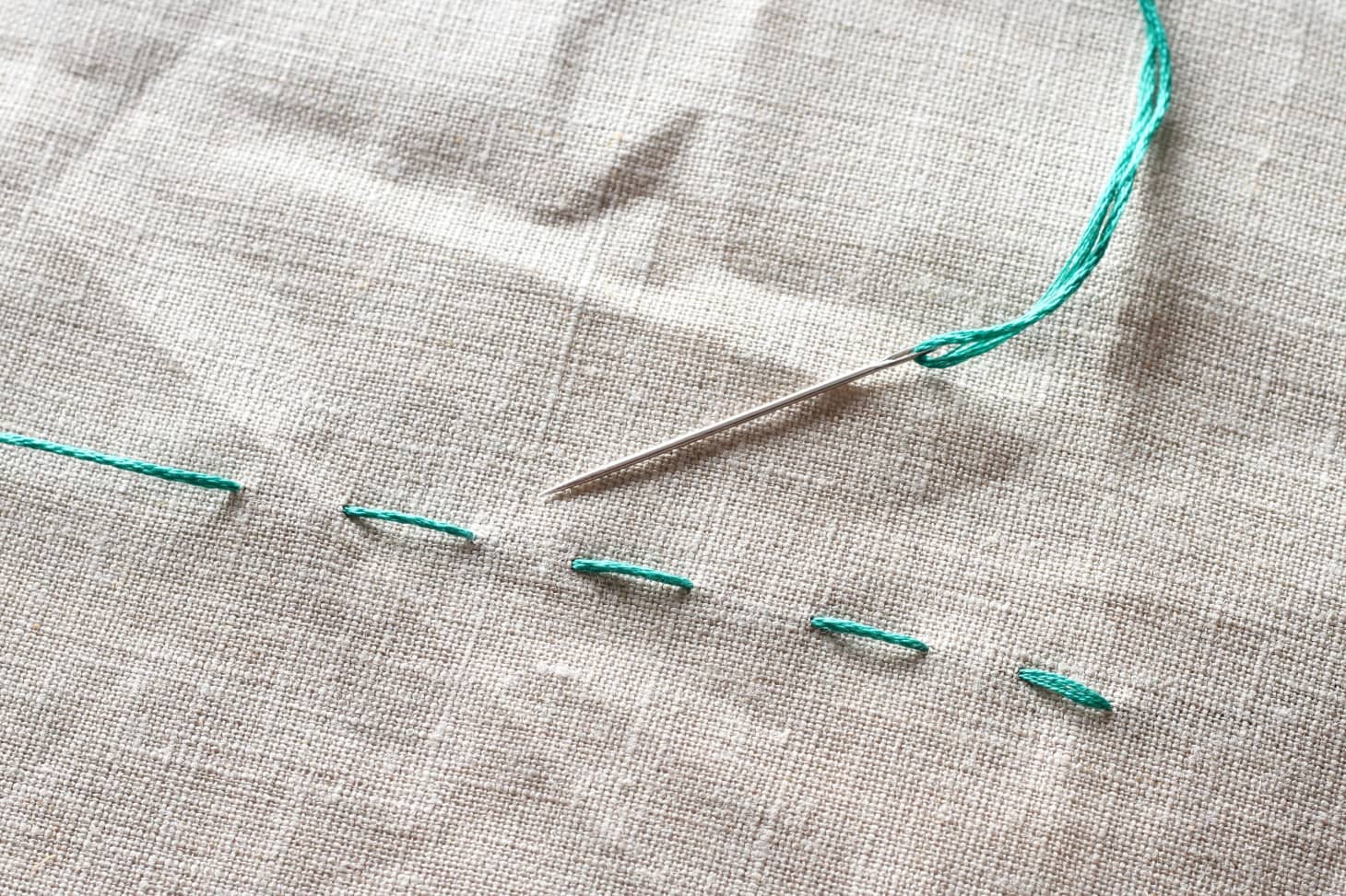 How to Hand Sew 6 Basic Stitch Photo Tutorials Apartment Therapy