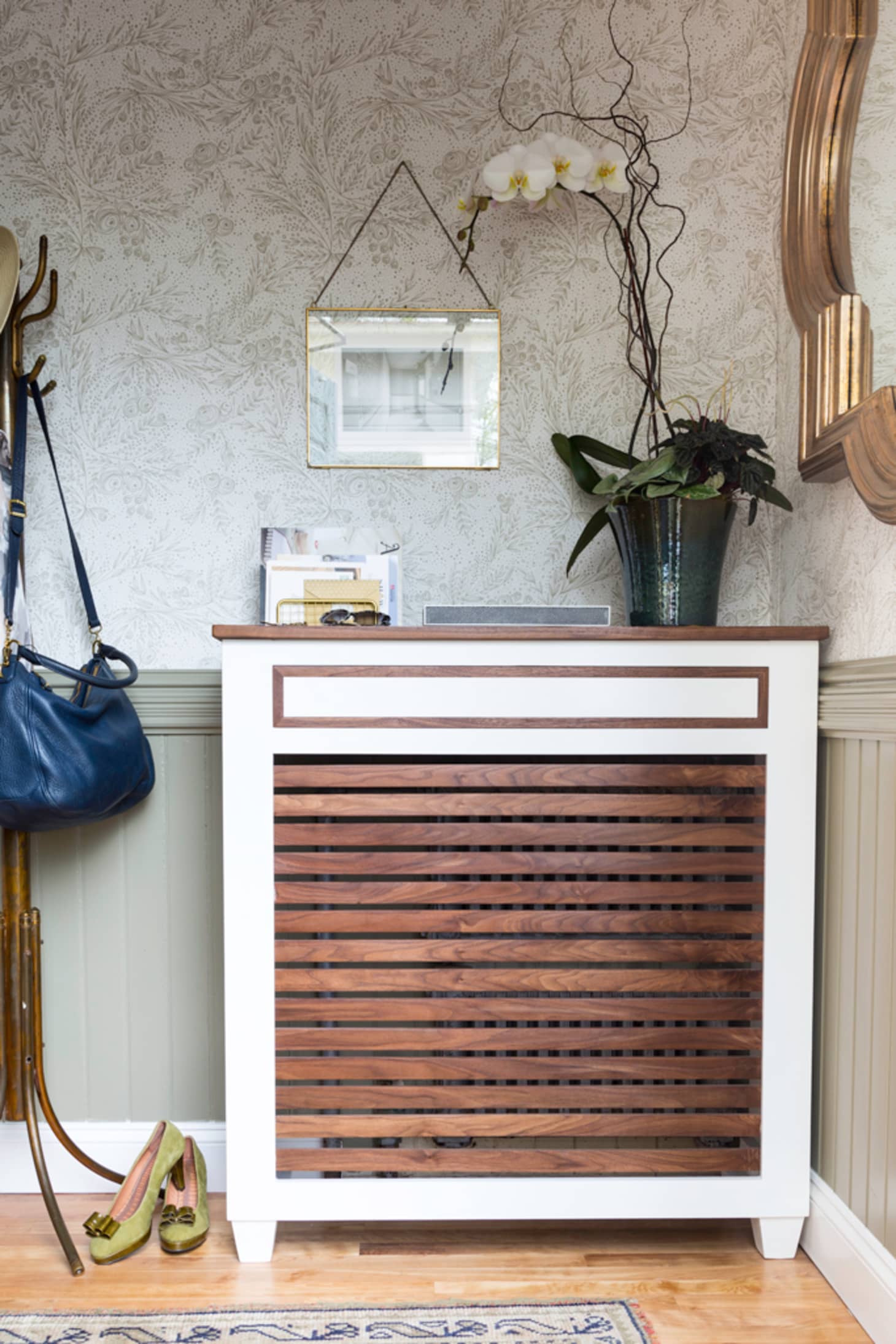 Smart Small Space Ideas From A Narrow Mudroom Makeover Apartment Image Credit Joe Murphy Photography