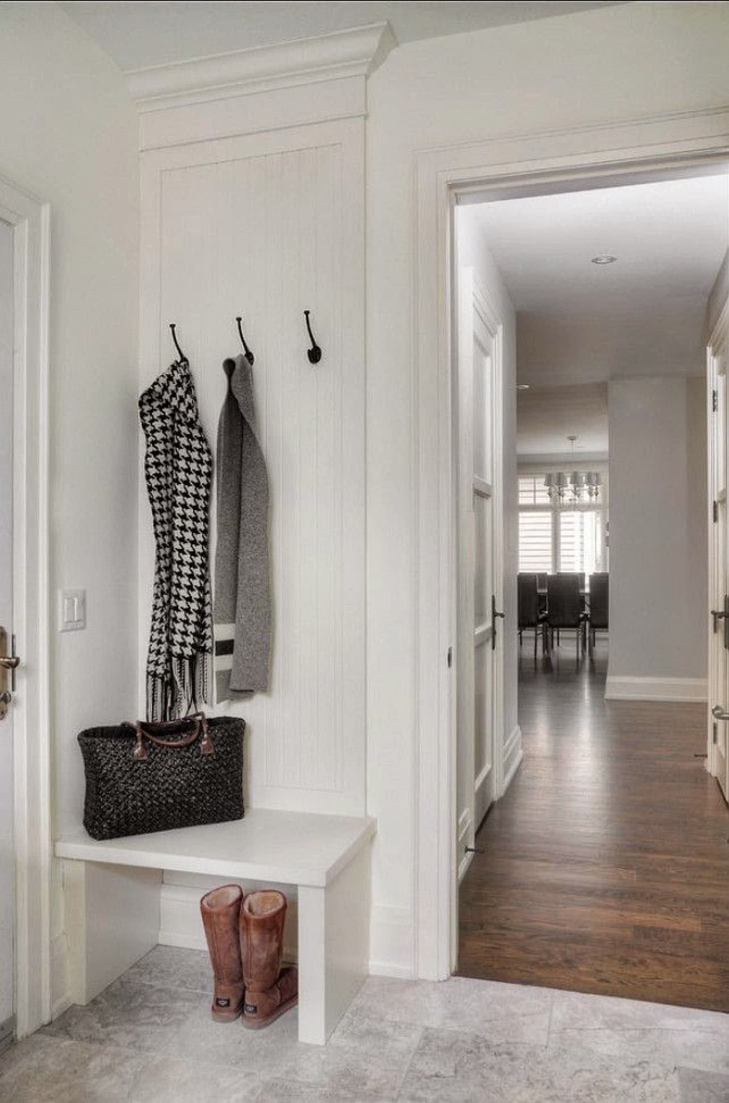 Foyer Ideas For Small Spaces