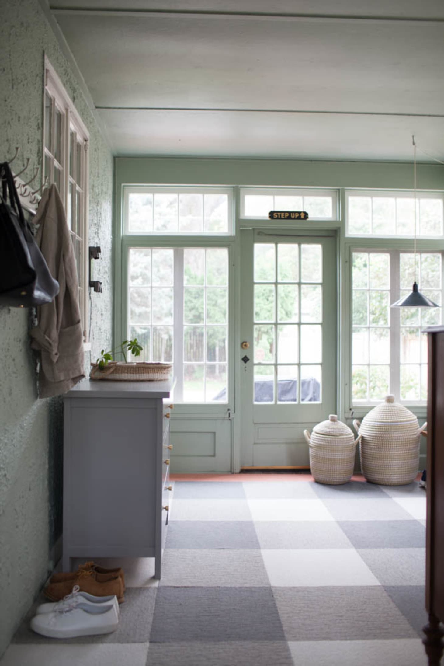 Carpet Tiles Unique Patterns And Installation Ideas Apartment Therapy Image Credit Wit Delight