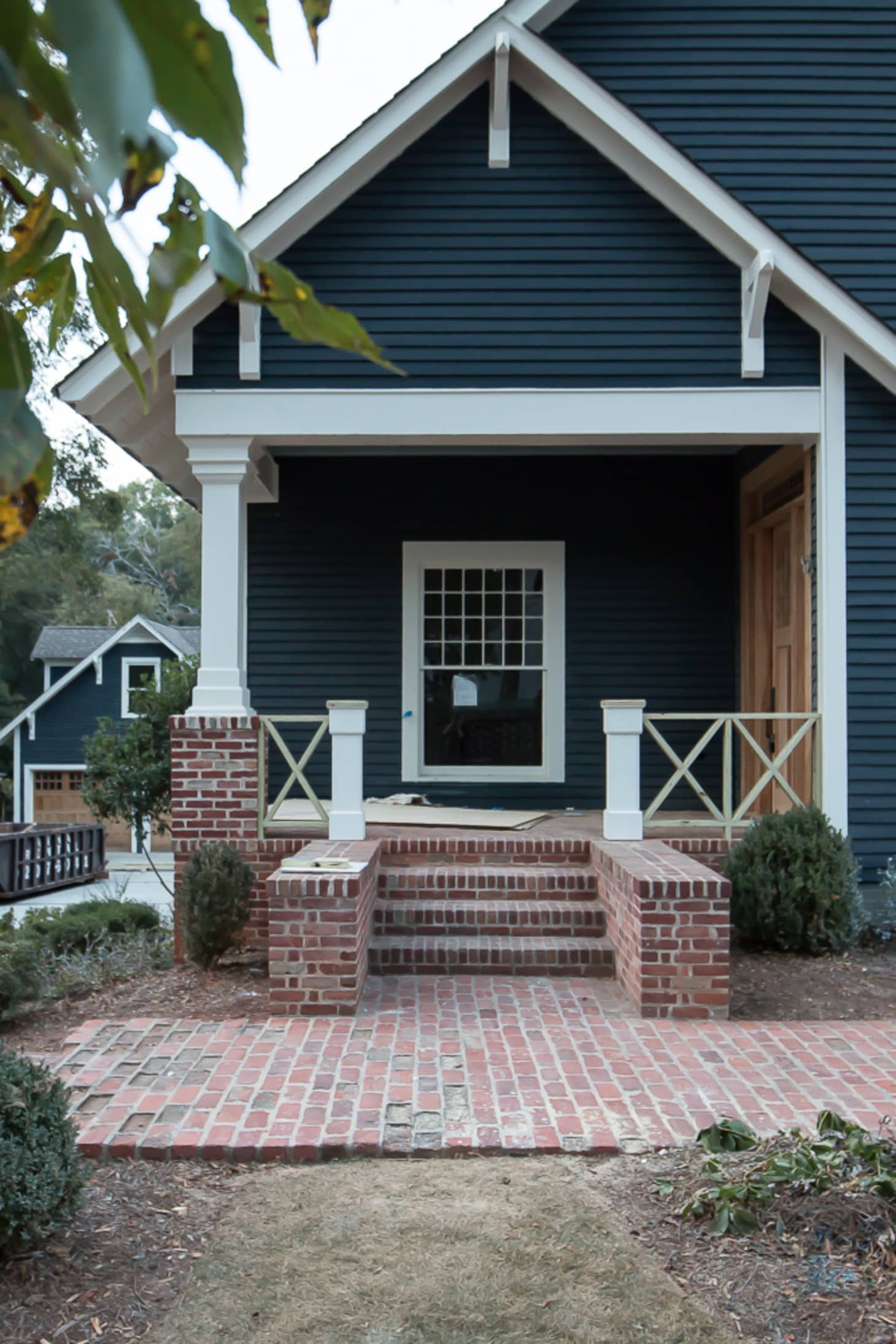Unusual Exterior Paint Color Combos That Actually Look Really Great
