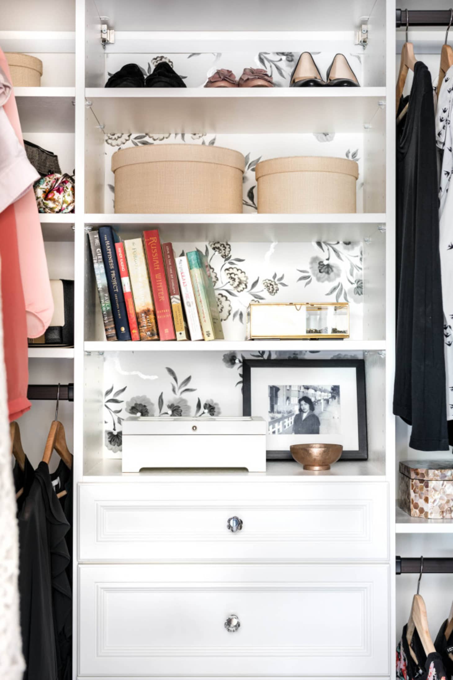 Add Wallpaper To Your Bookcase For An Instant Style Upgrade Image Credit Vanessa Francis