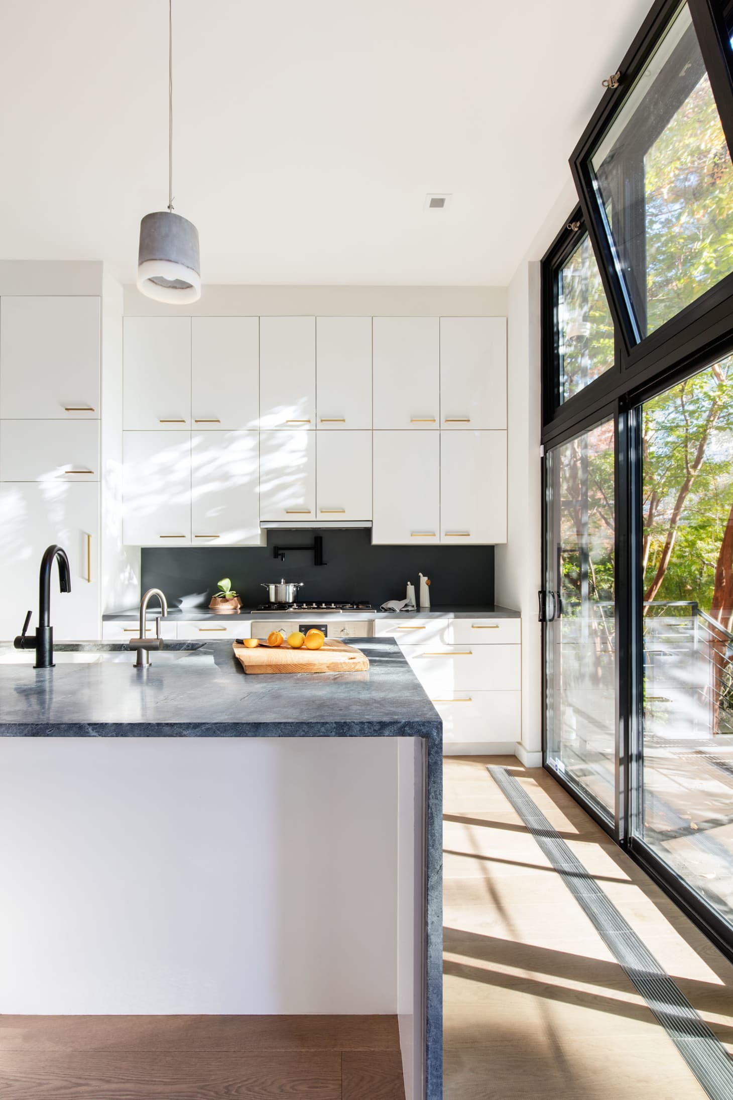 IKEA Kitchen Cabinets: Pro Design Tips for Custom Look | Apartment Therapy