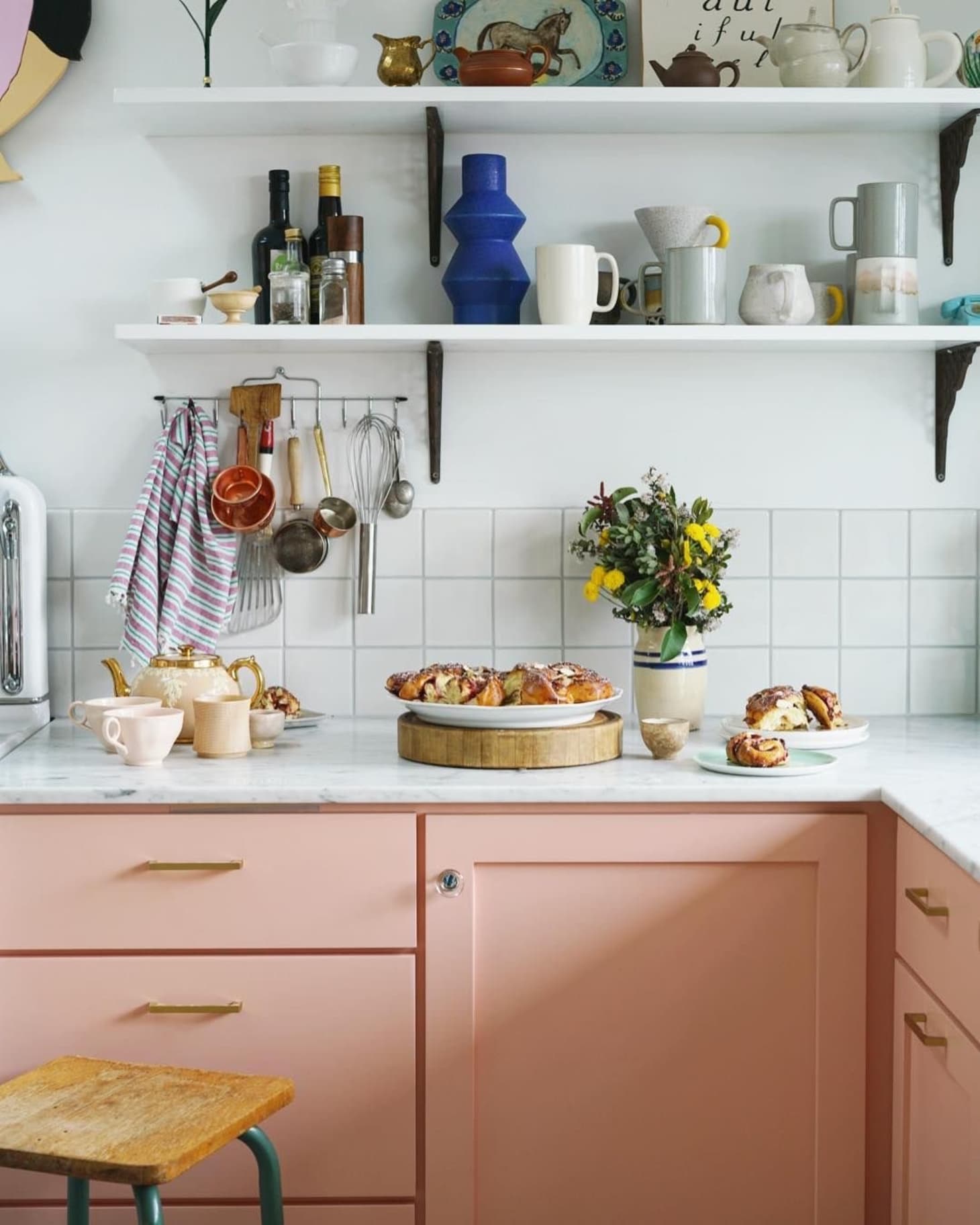 12 Perfectly Pink Kitchens That Knock It Out of the Park