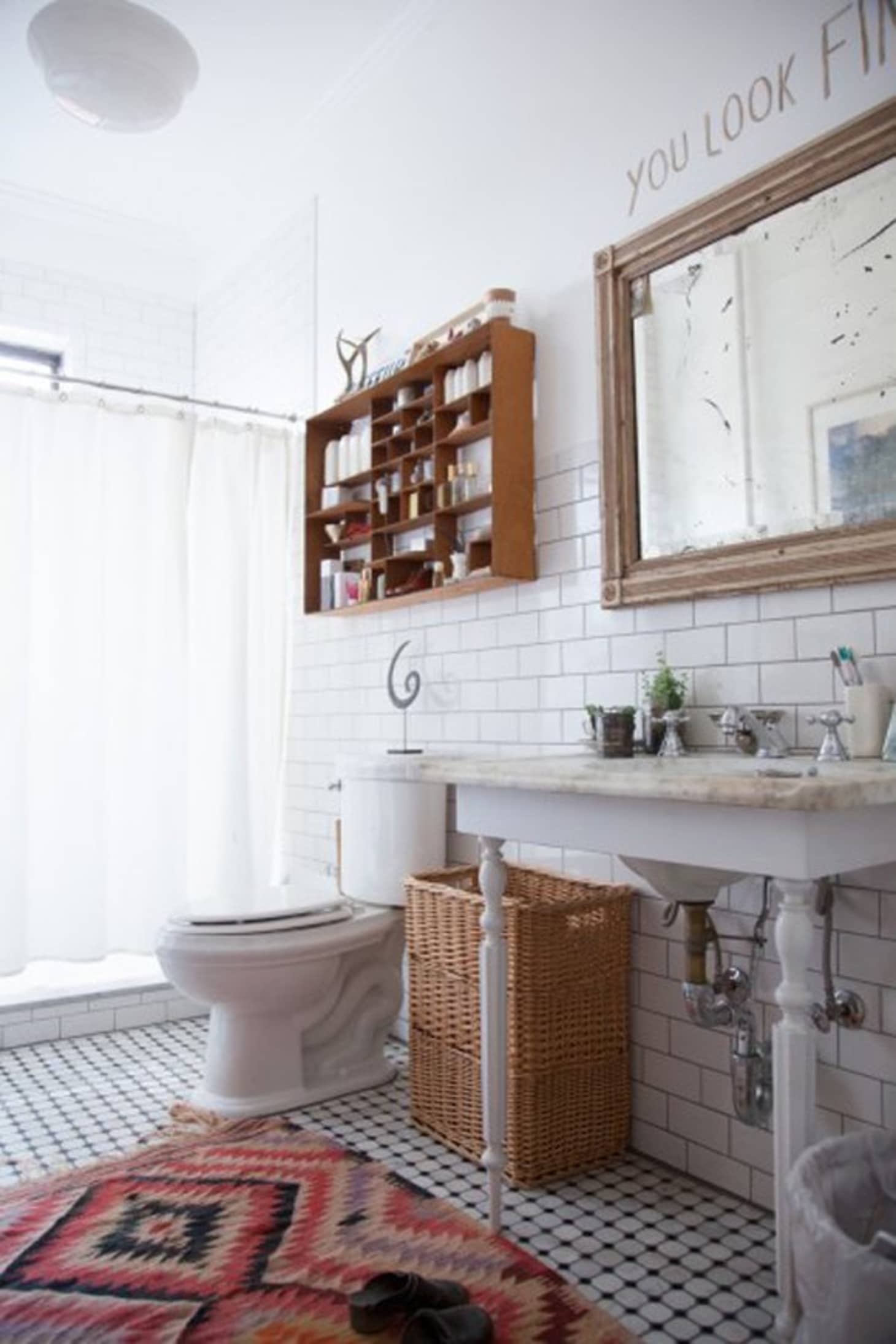 8 Stylish Solutions for Ugly  Rental Bathrooms  Apartment  