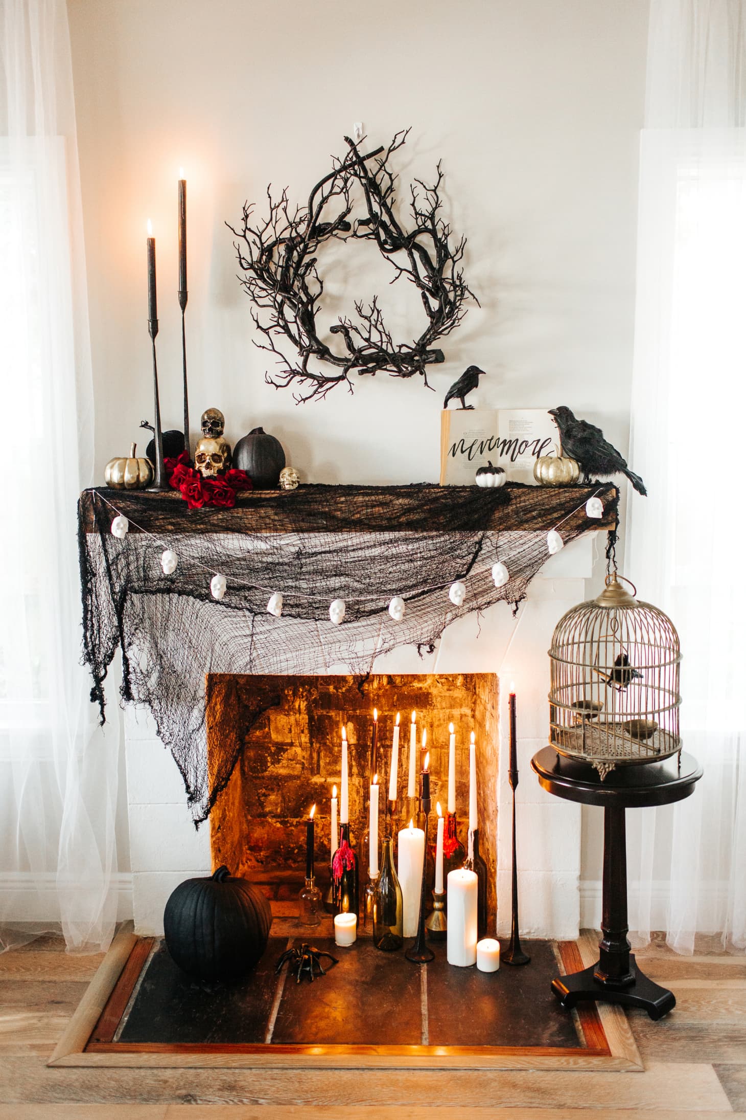 Decorate Your Apartment for Halloween