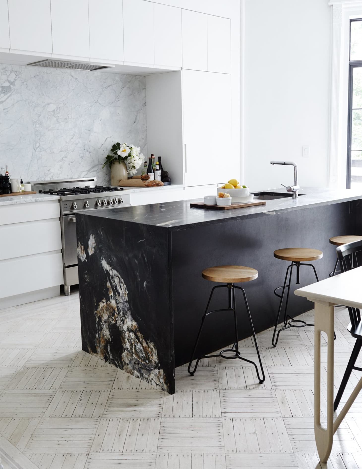 Kitchen Islands Everything You Need To Know Apartment Therapy