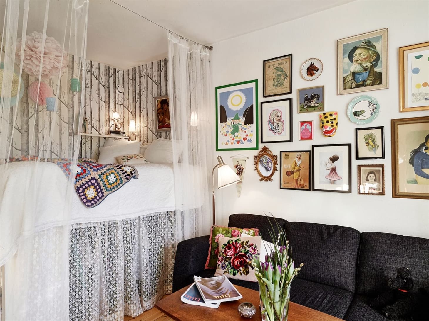 Small Bedroom Solution: The Half Loft | Apartment Therapy
