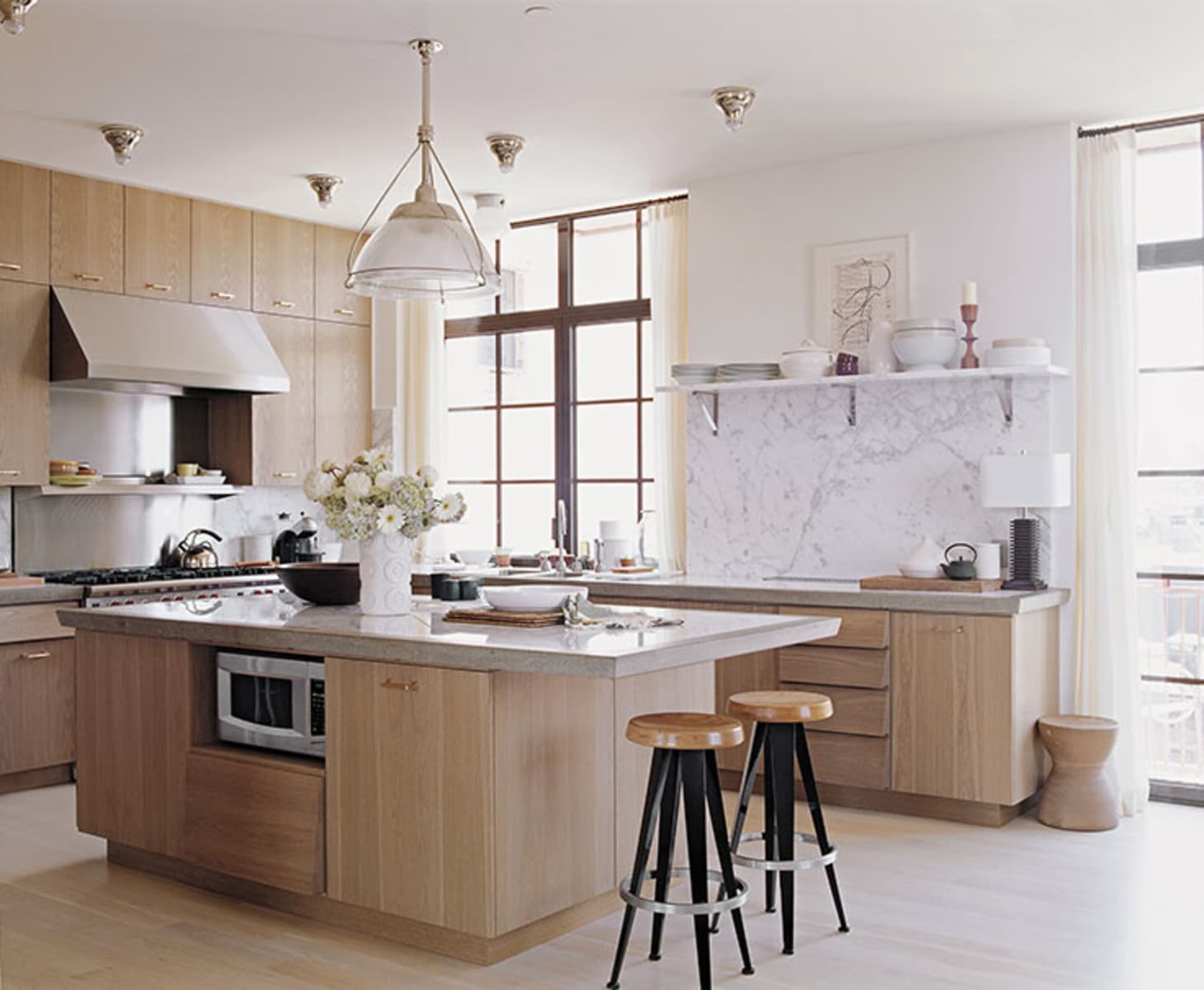 natural kitchen cabinet design