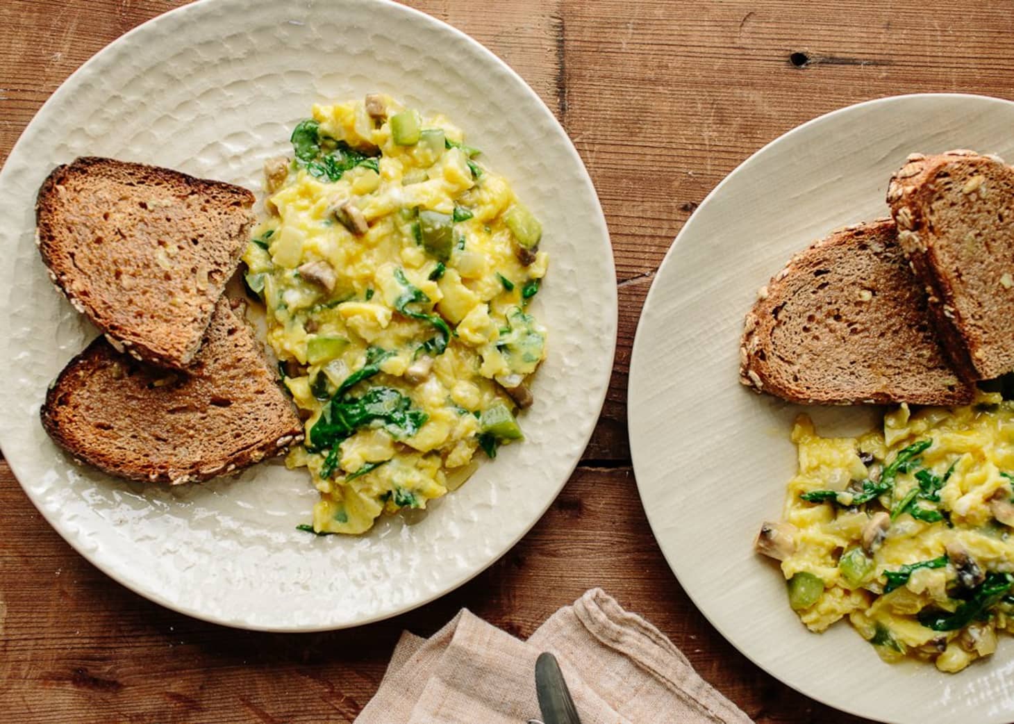 Recipe Scrambled Eggs With Green Peppers & Mushrooms Kitchn