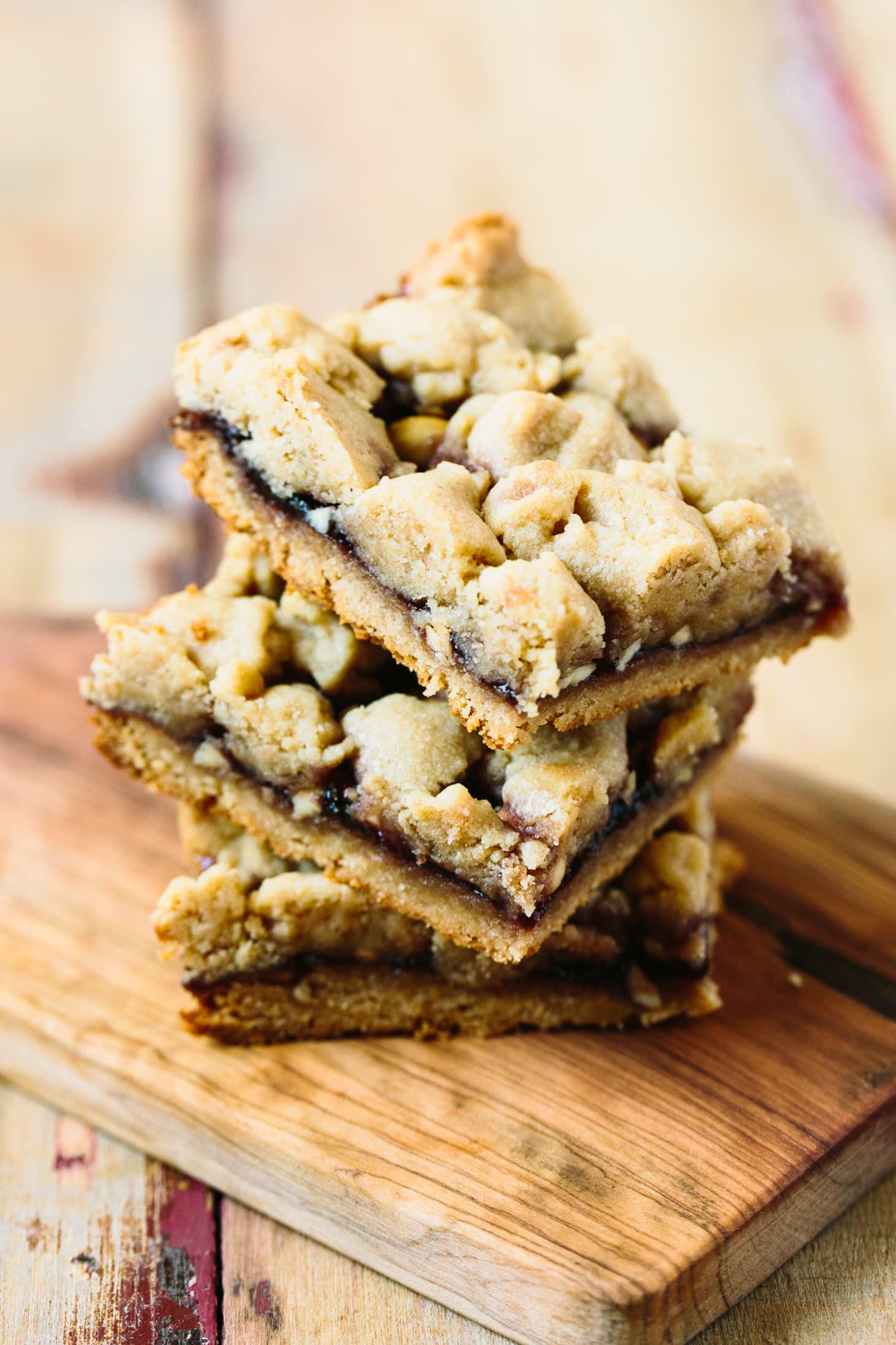 Recipe: PB&amp;J Crumble Bar Cookies | Kitchn