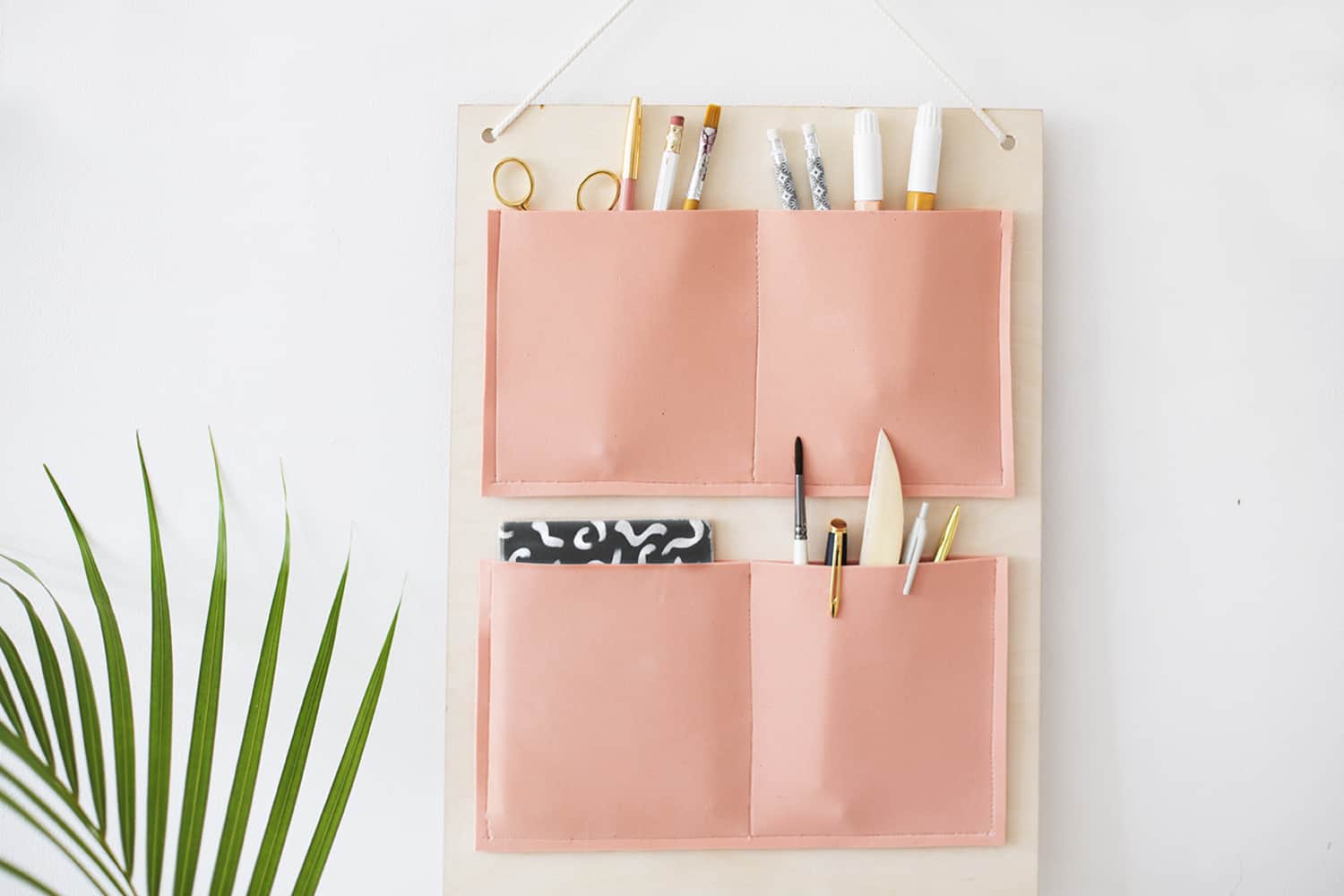 10 Desk Organizers You Can Make That Are Prettier Than What You Can Buy | Apartment ...
