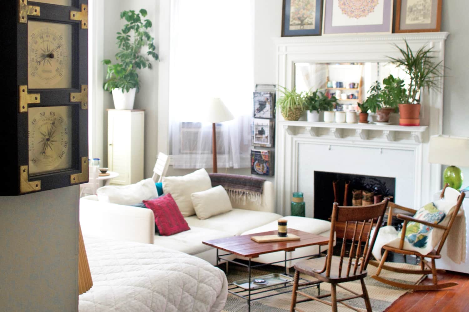 A Cheerful 450SquareFoot Studio in Historic Baltimore Apartment Therapy