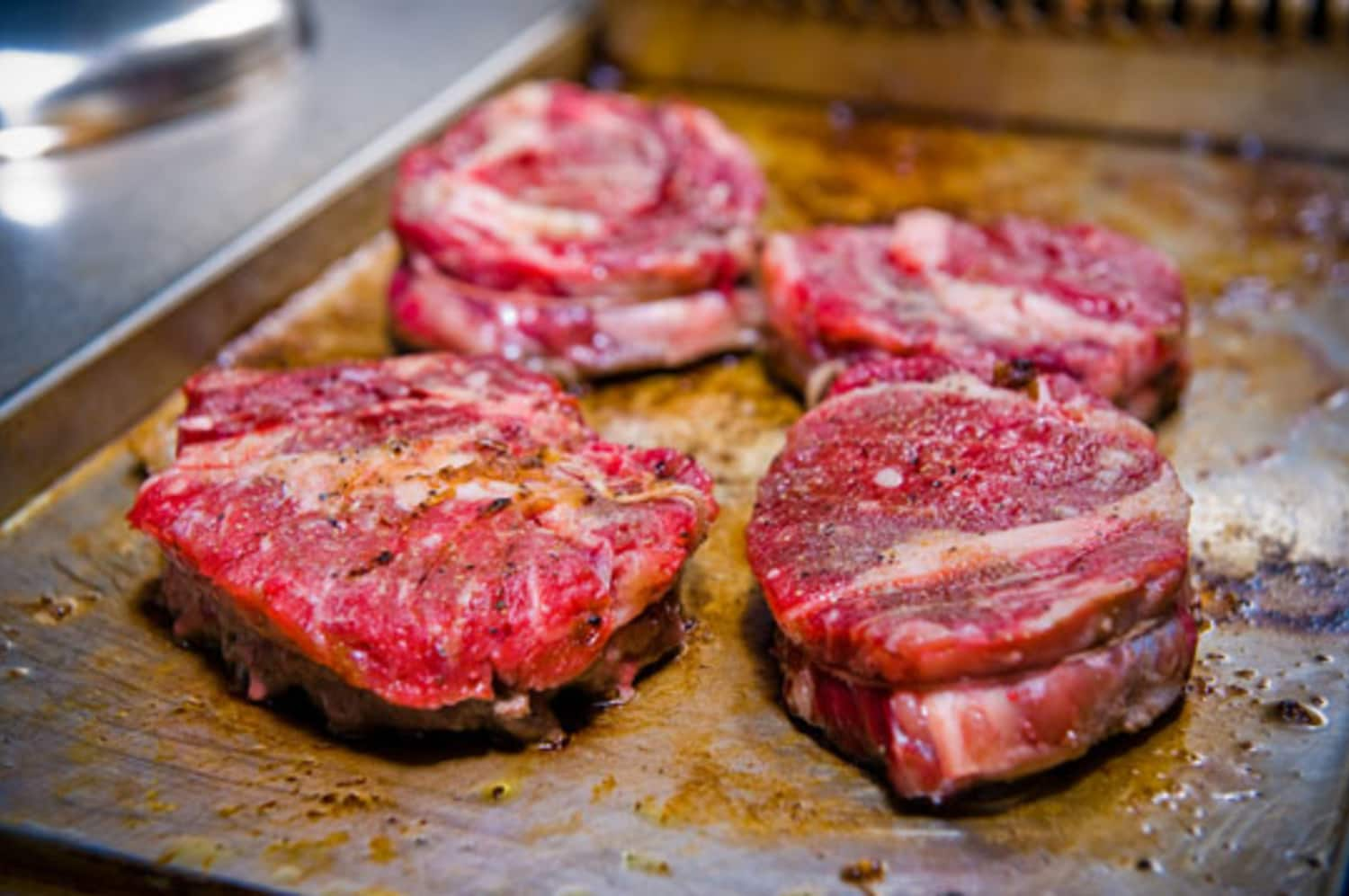 Flank Sirloin Or Rib Steak Cuts Explained Kitchn 