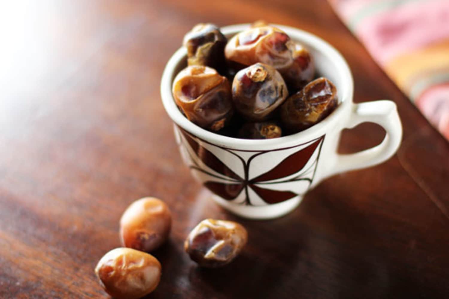 Barhi Dates The Fruit That Tastes Like Butterscotch Candy Kitchn