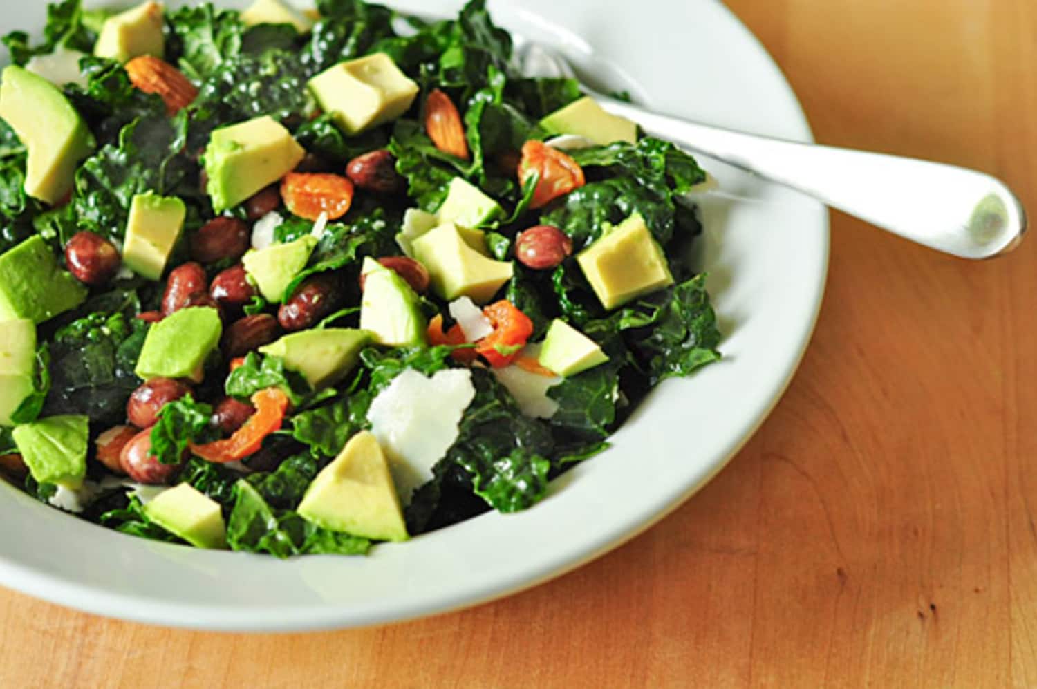 How I Learned to Actually Enjoy Kale in My Lunch Dino