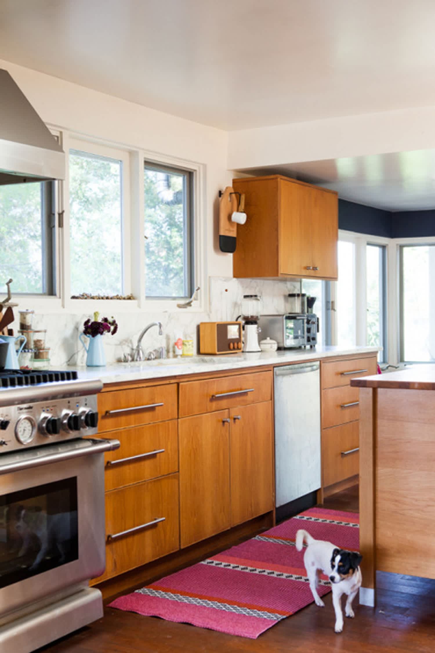 The Perfect Kitchen Rug Is Pretty, Washable, and ...