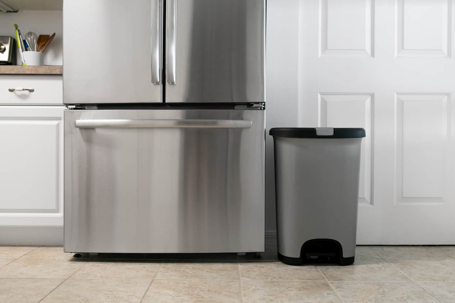 How To Clean a Kitchen Trash Can | Kitchn