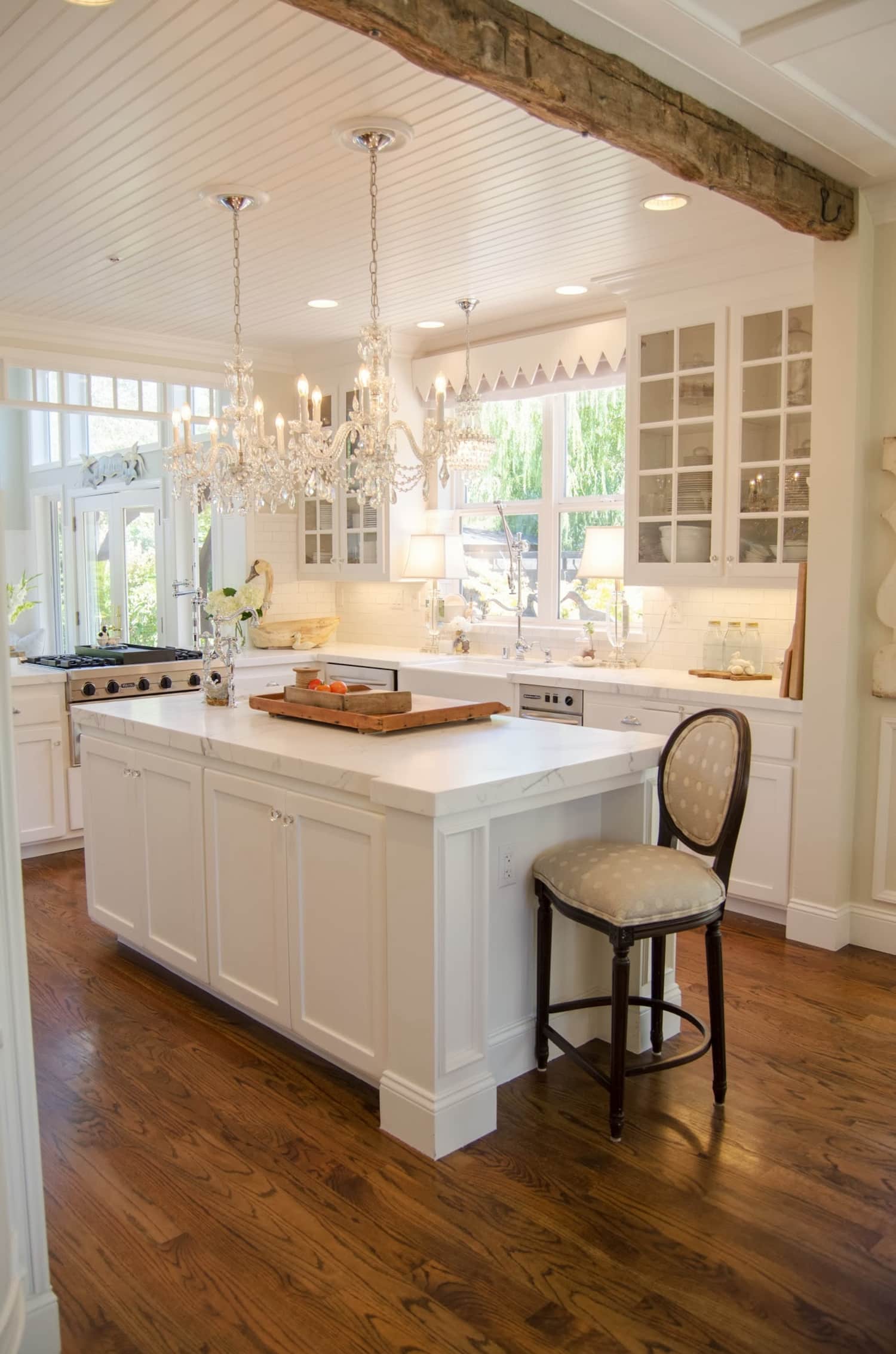 Hardwood Floors in the Kitchen? 10 Examples Prove They're ...