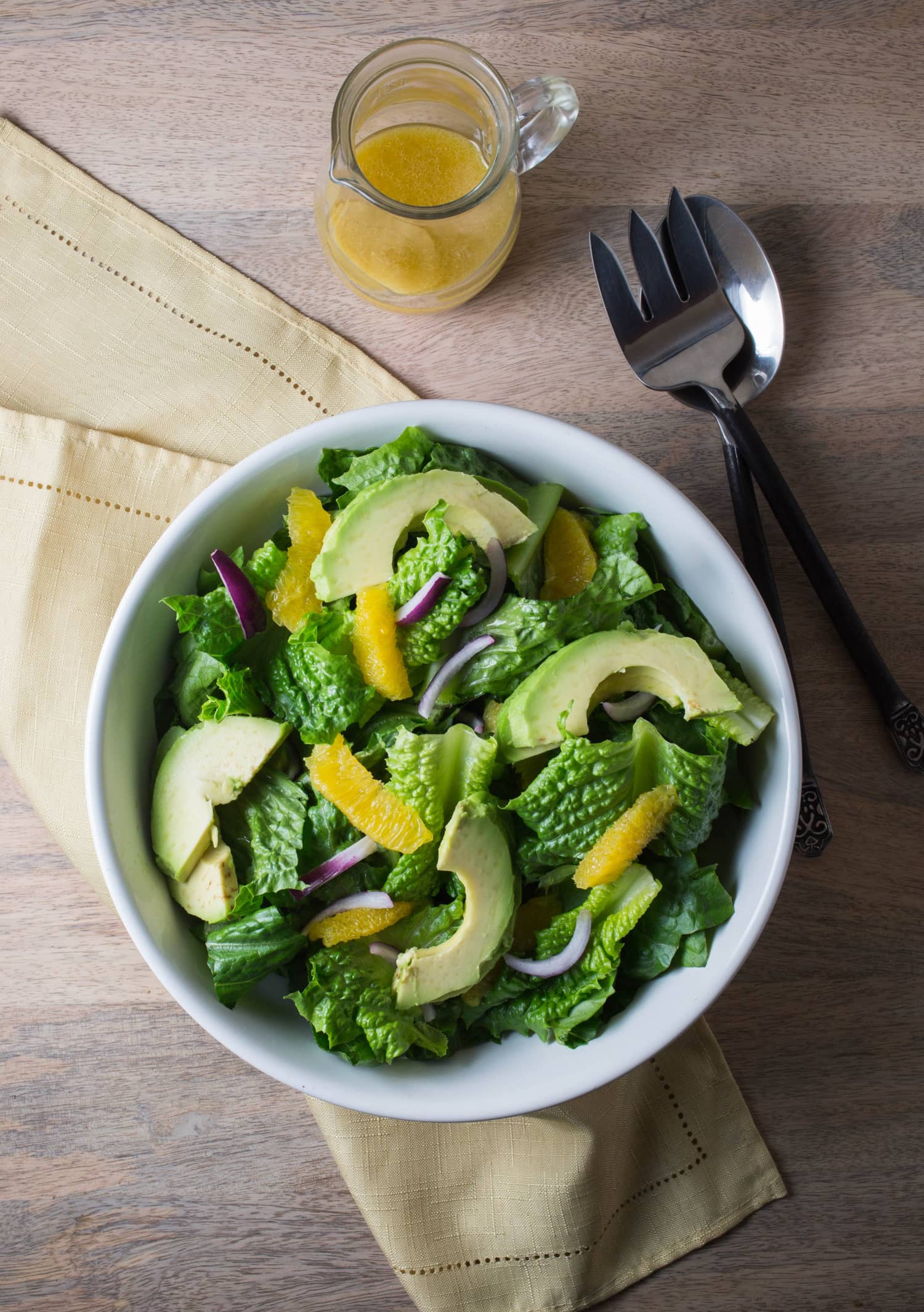 Green Salad with Asparagus, Oranges, and Red Onion