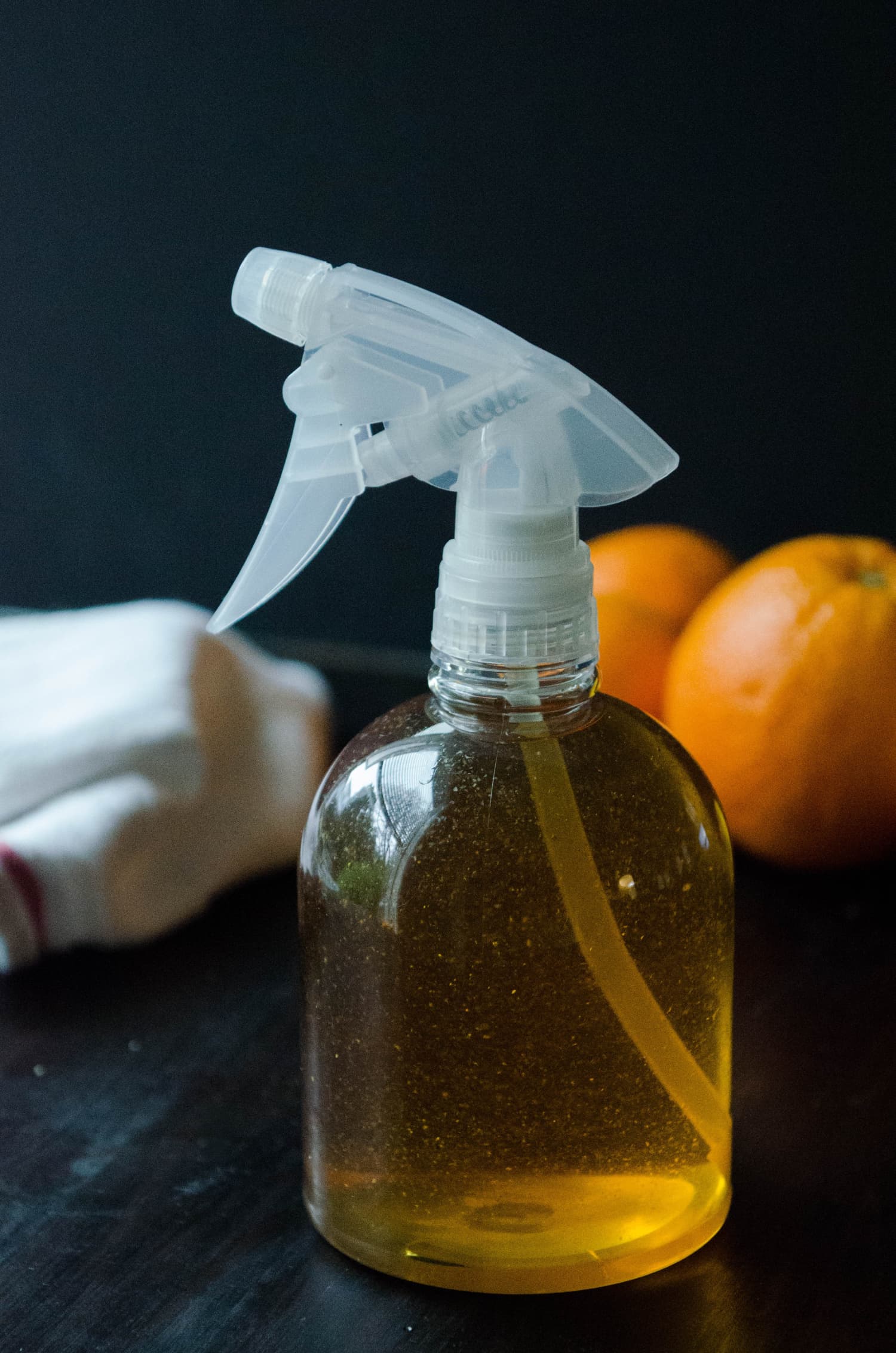 How To Make an AllPurpose Kitchen Cleaner Using Citrus Peels Kitchn