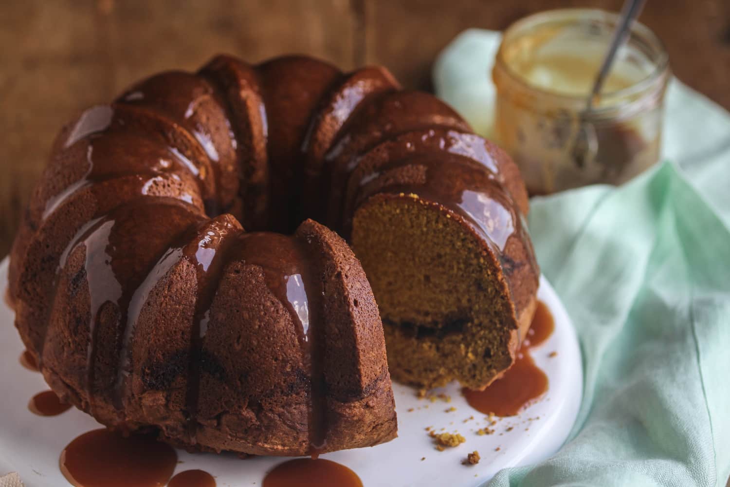 Can You Bake a Bundt Pan Recipe in a Regular Pan? Kitchn