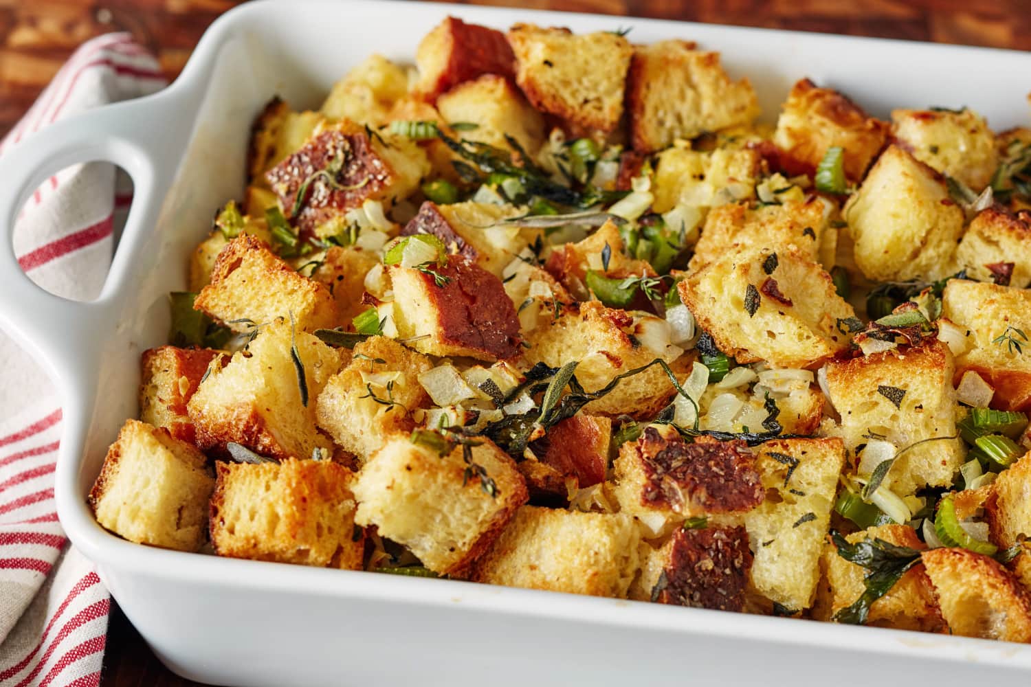 How To Make The Very Best Thanksgiving Stuffing Kitchn