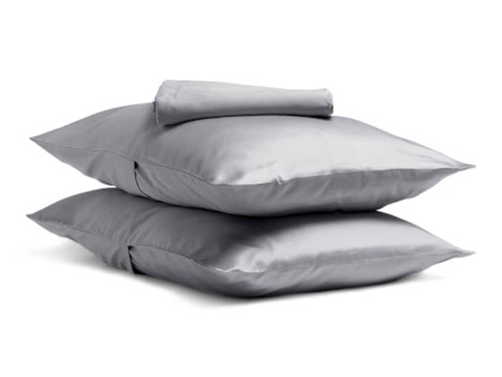 what-s-the-difference-between-sateen-and-percale-sheets-apartment-therapy