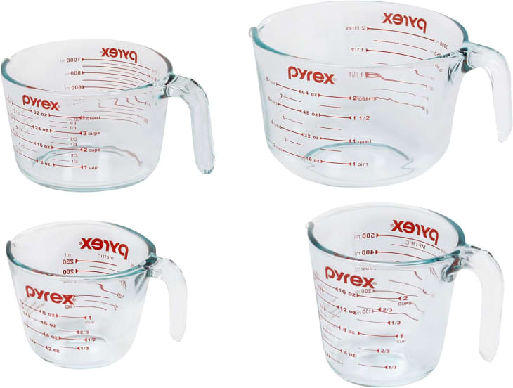 Pyrex 4-Piece Glass Measuring Cup Set at null