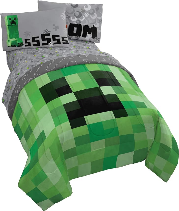 Product Image: Jay Franco Minecraft Creeper 5 Piece Bed Set