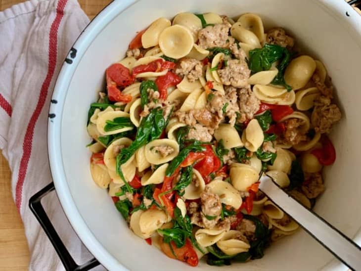 One-Pot Orecchiette with Sausage, Peppers, and Greens 