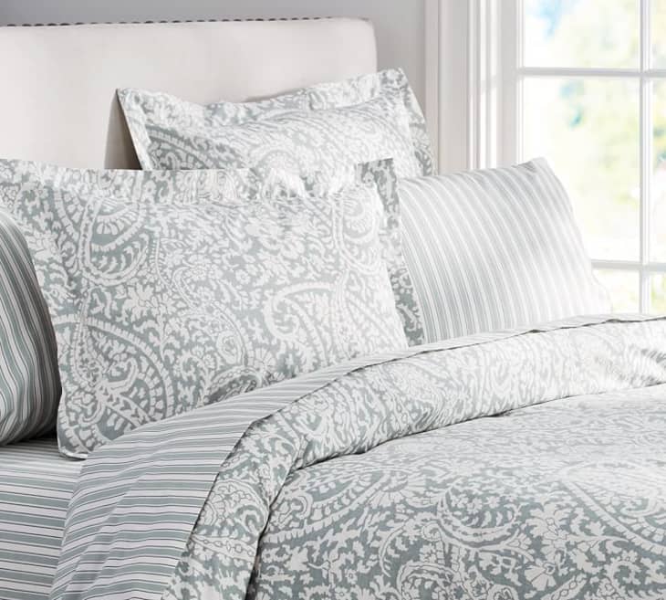 Summer bed top in a bag