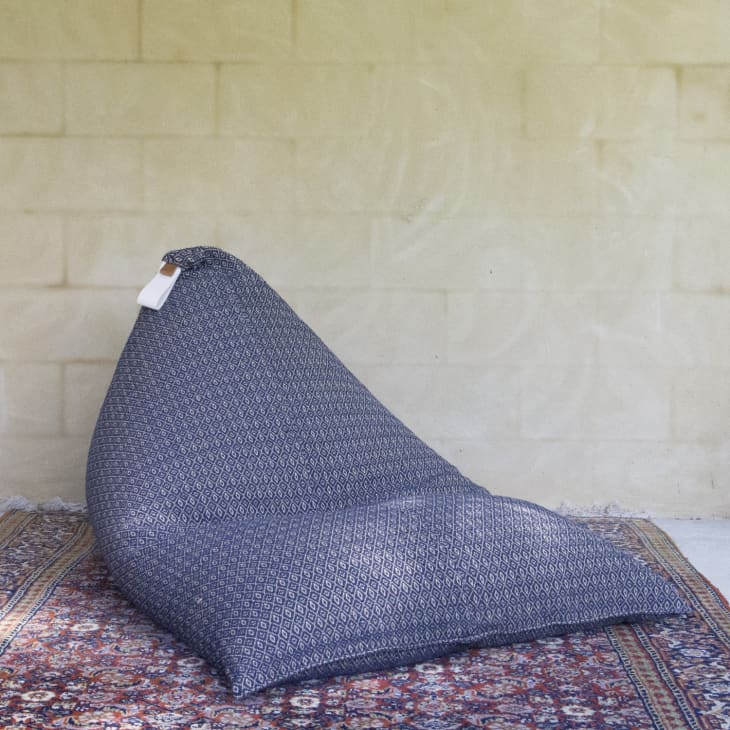 Believe It or Not 10 Surprisingly Stylish Beanbag Chairs Apartment