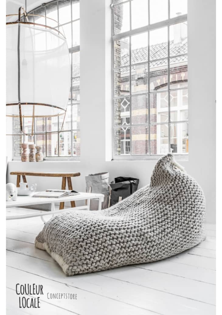 Chic store bean bag
