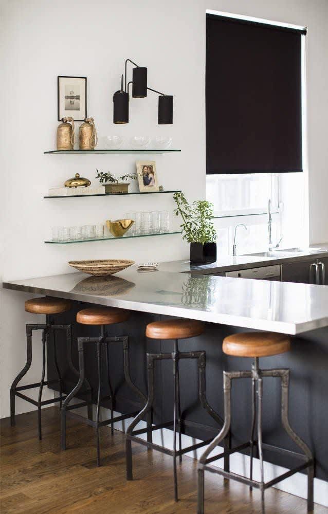 10 Stylish Kitchens With Stainless Steel Countertops Apartment