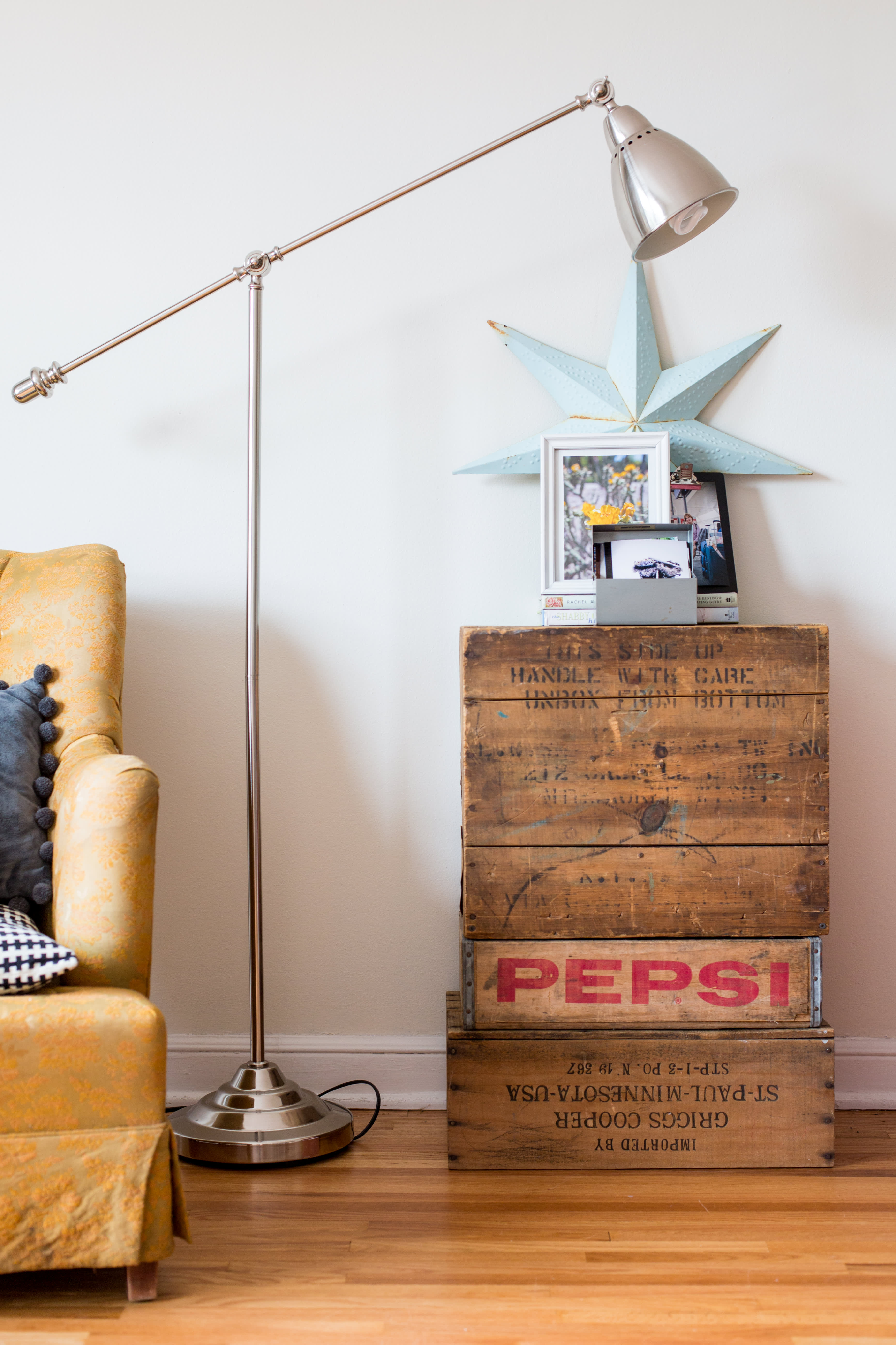 House Tour A Shabby Chic St Paul Apartment Apartment Therapy