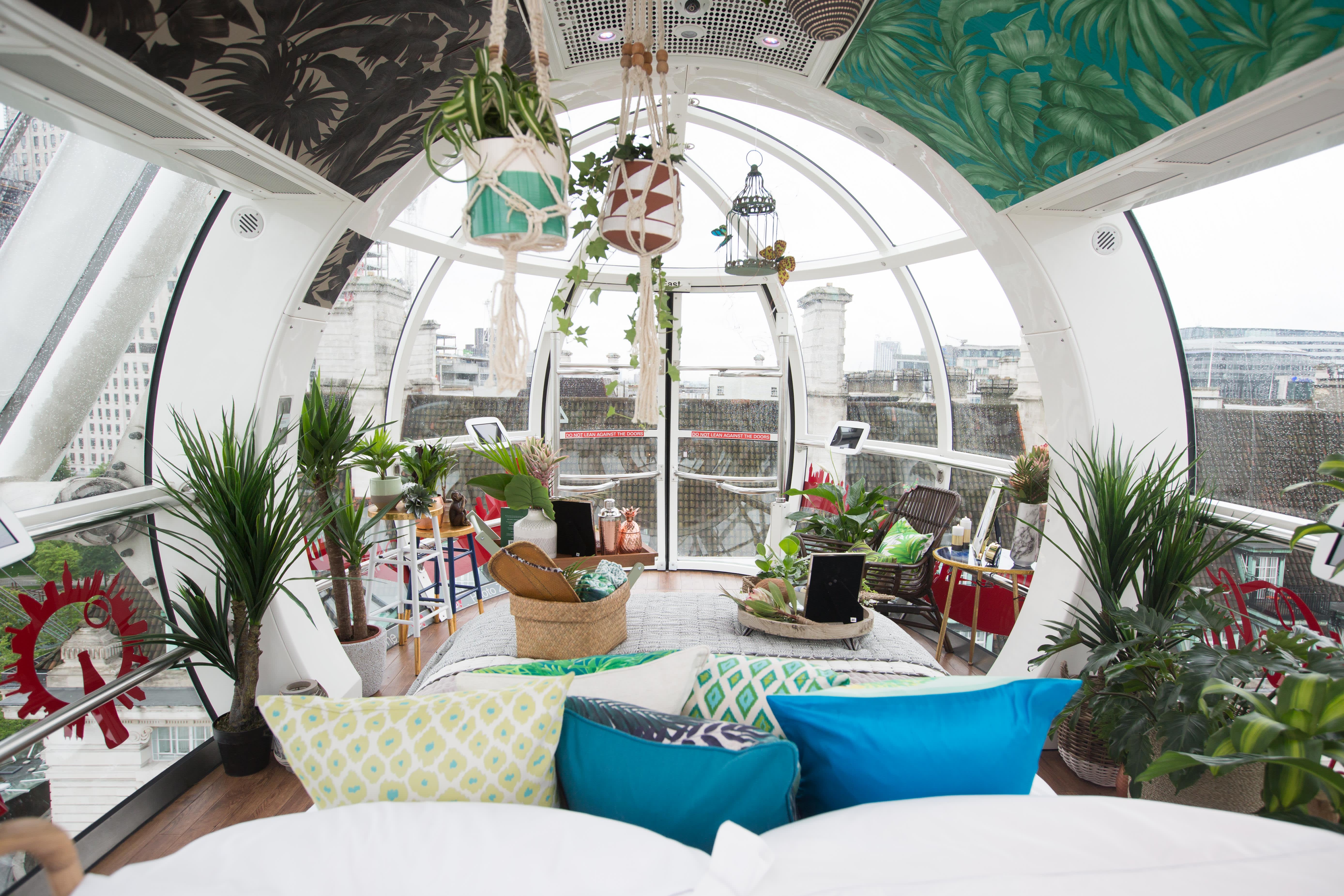 Check Out This Plant Packed Bedroom Inside The London Eye