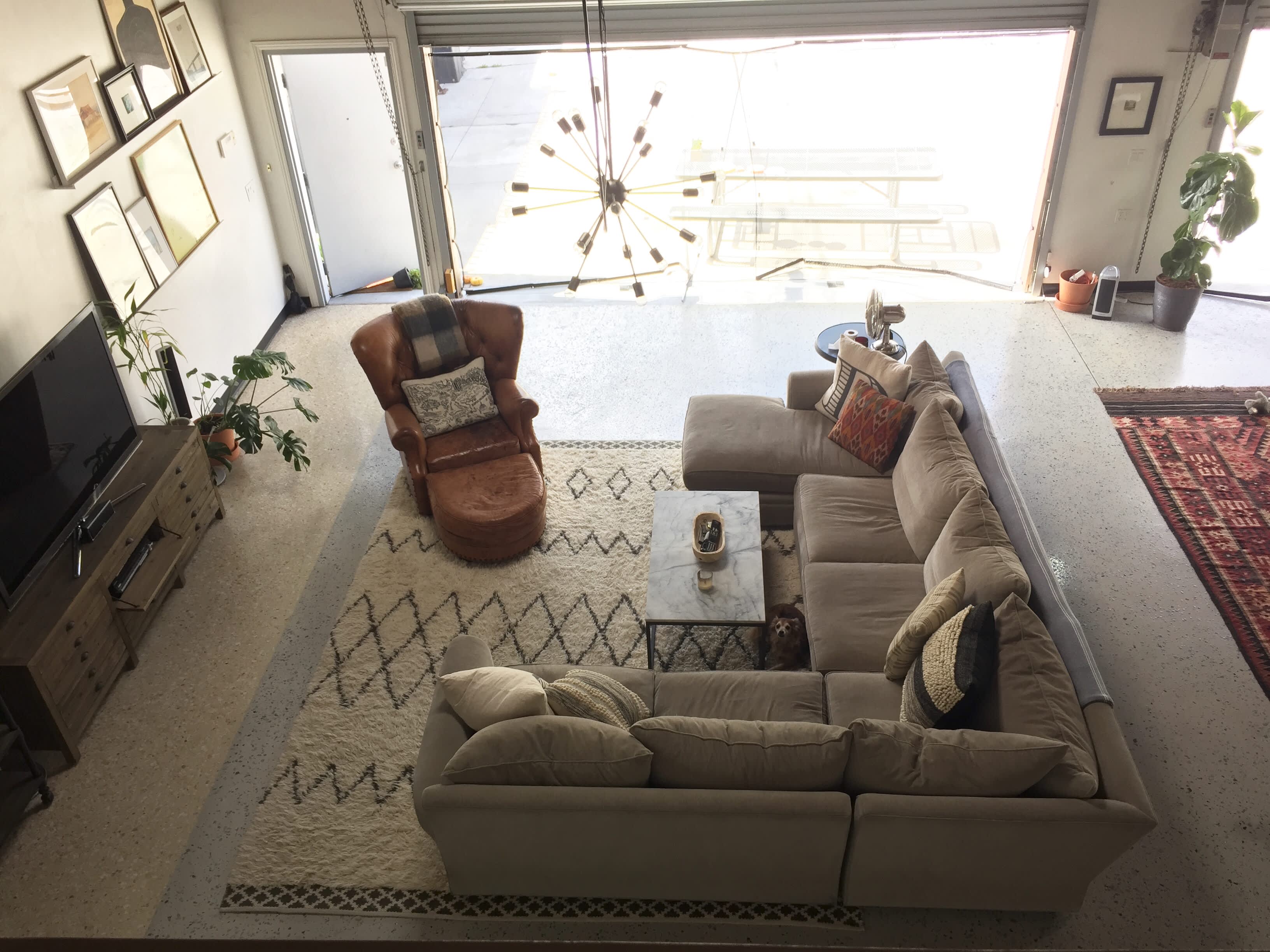 Cohabitating With Cars An Awesome La Garage And Living Space