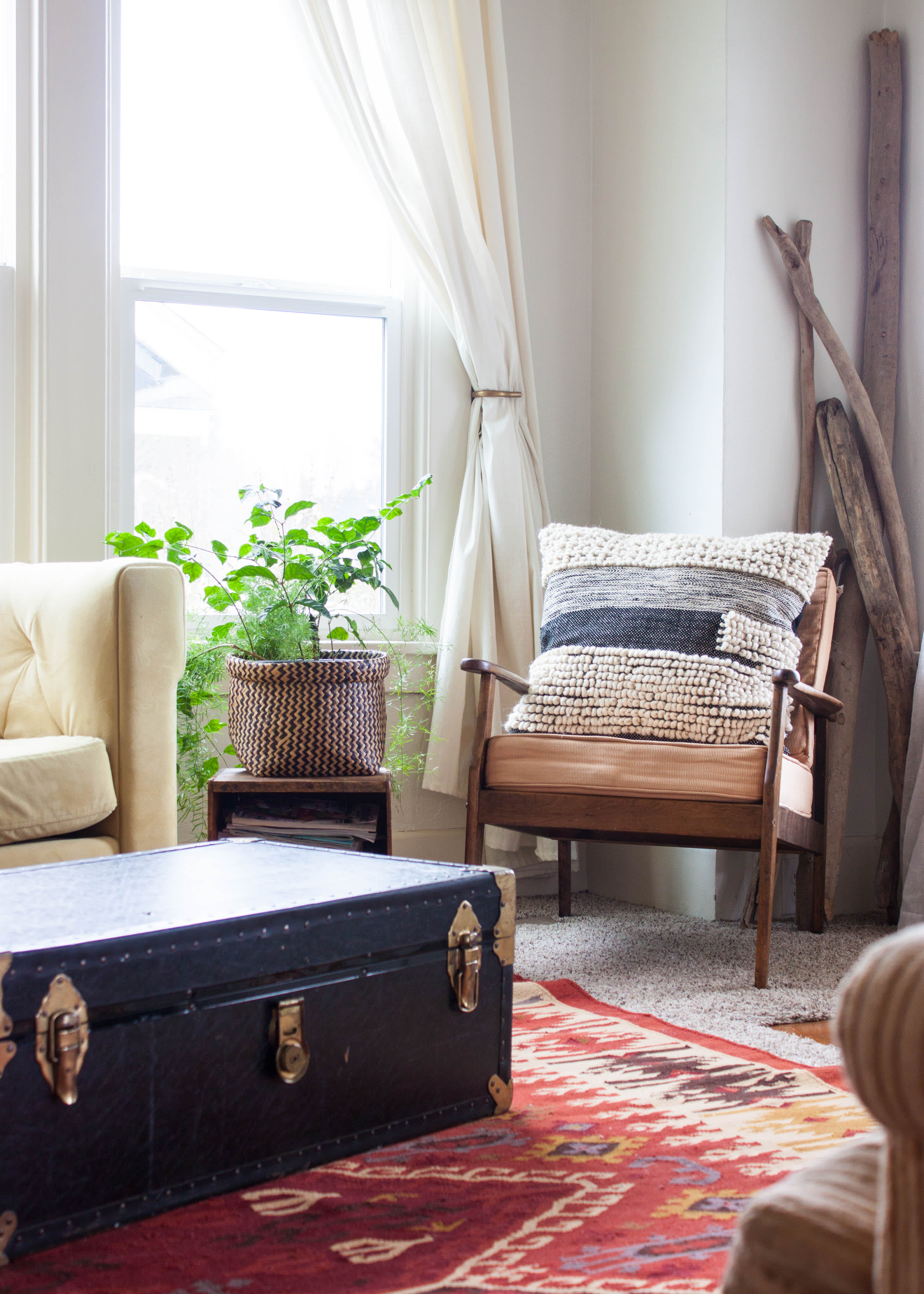 House Tour A Florist Woodworker S Nature Chic Home