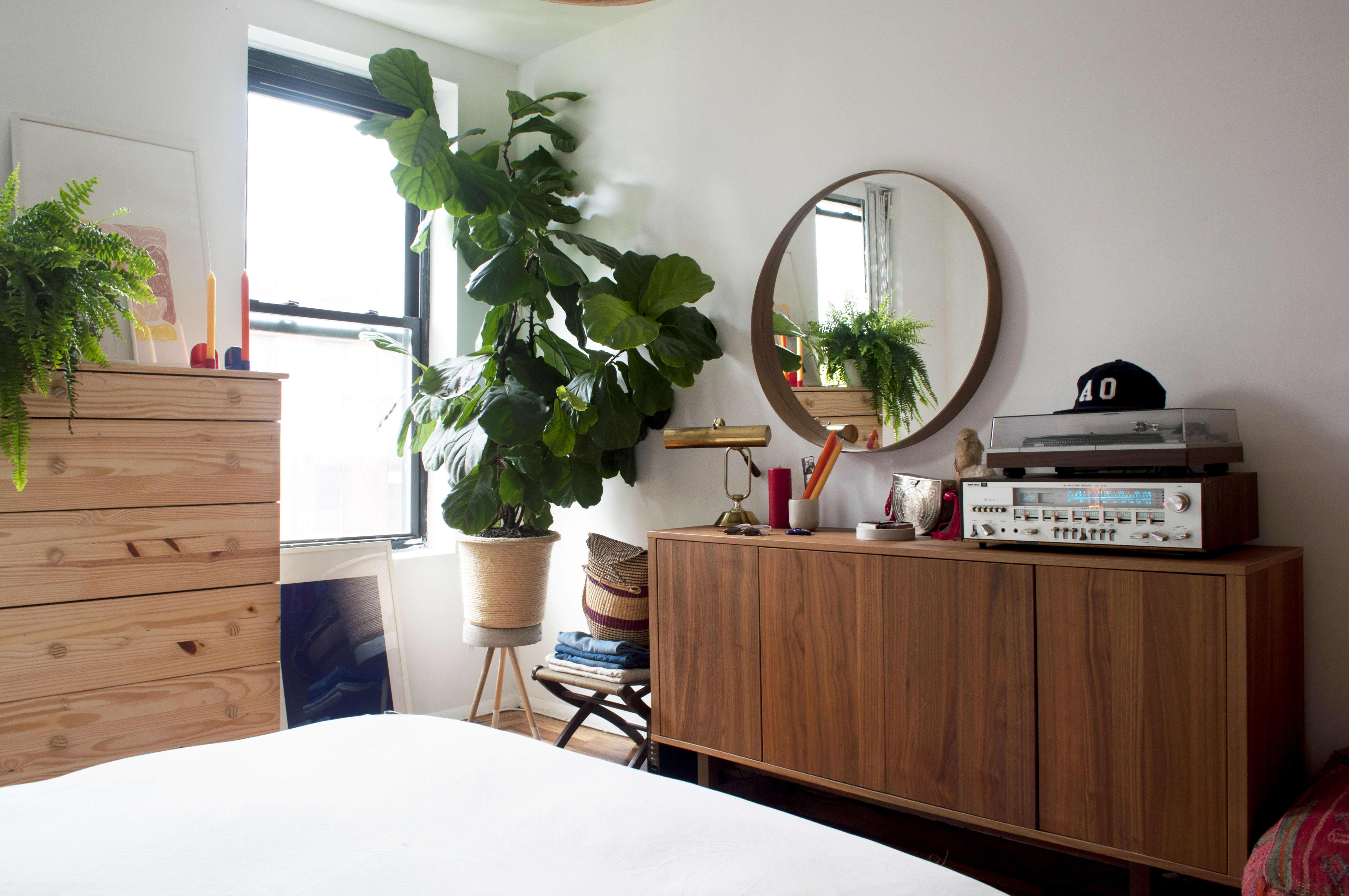 House Tour A Railroad Apartment in NYC Apartment Therapy