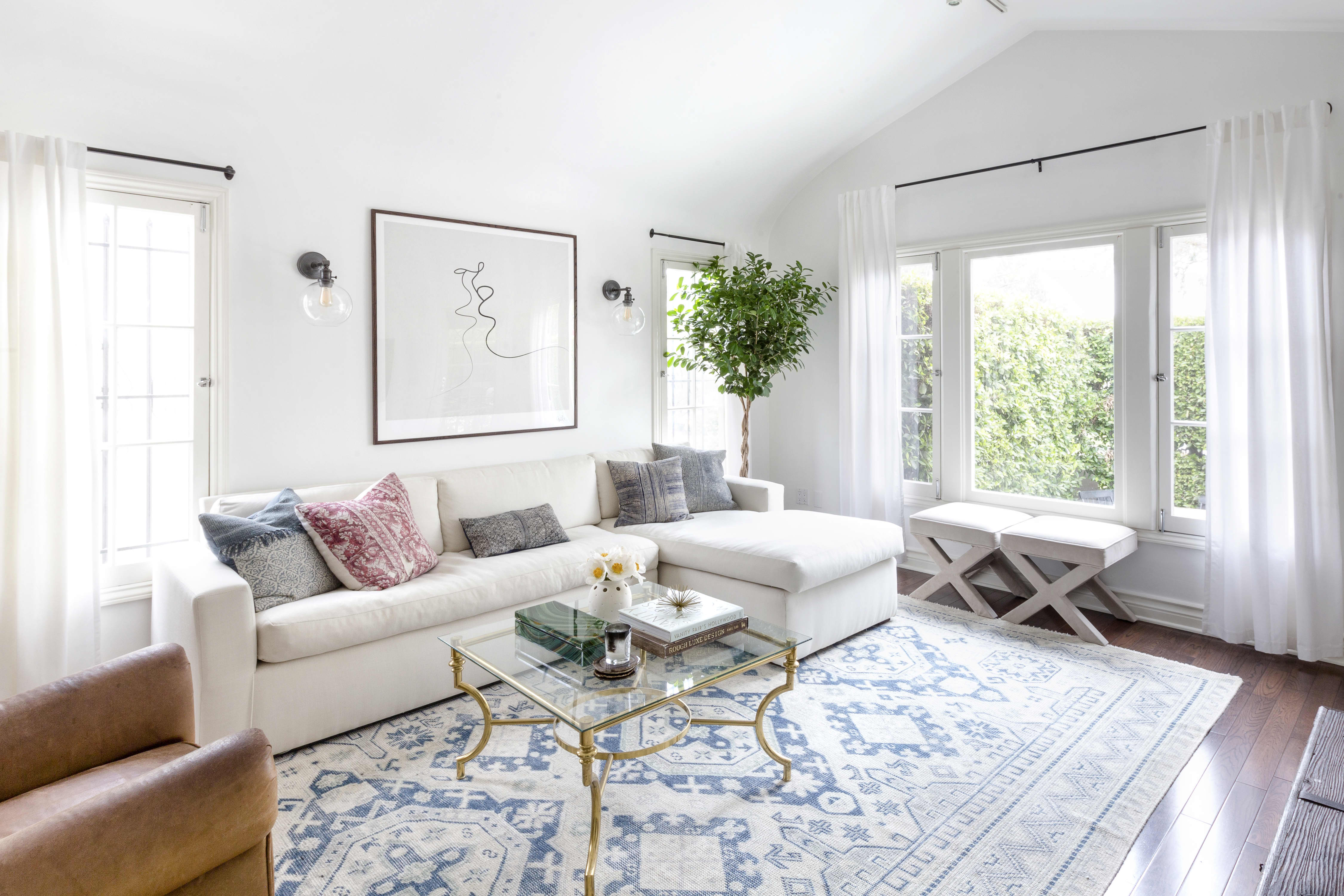 House Tour A California Cool Home With Parisian Charm Apartment