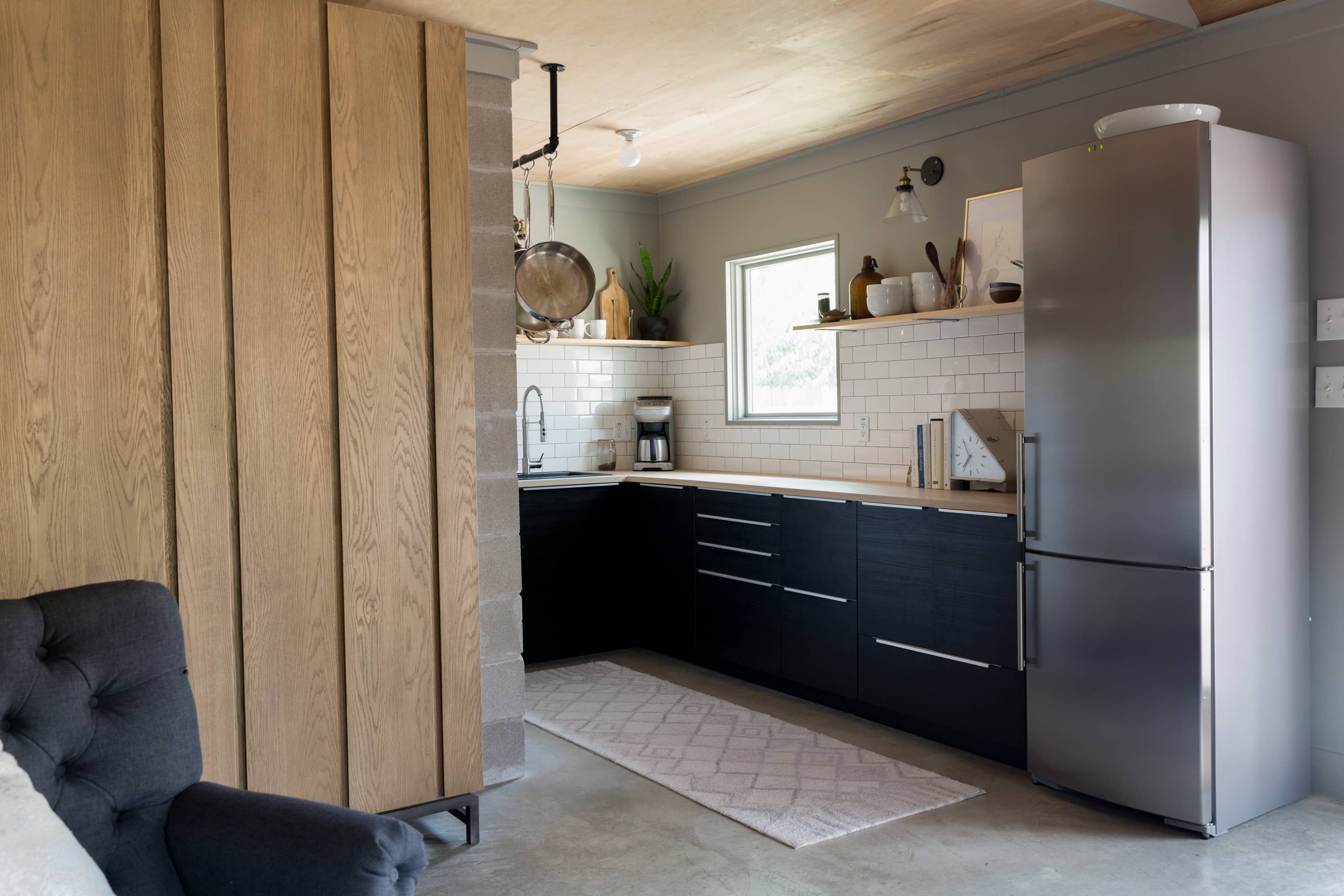 House Tour: A Modest Modern 400-Square-Foot Garage Home | Apartment Therapy