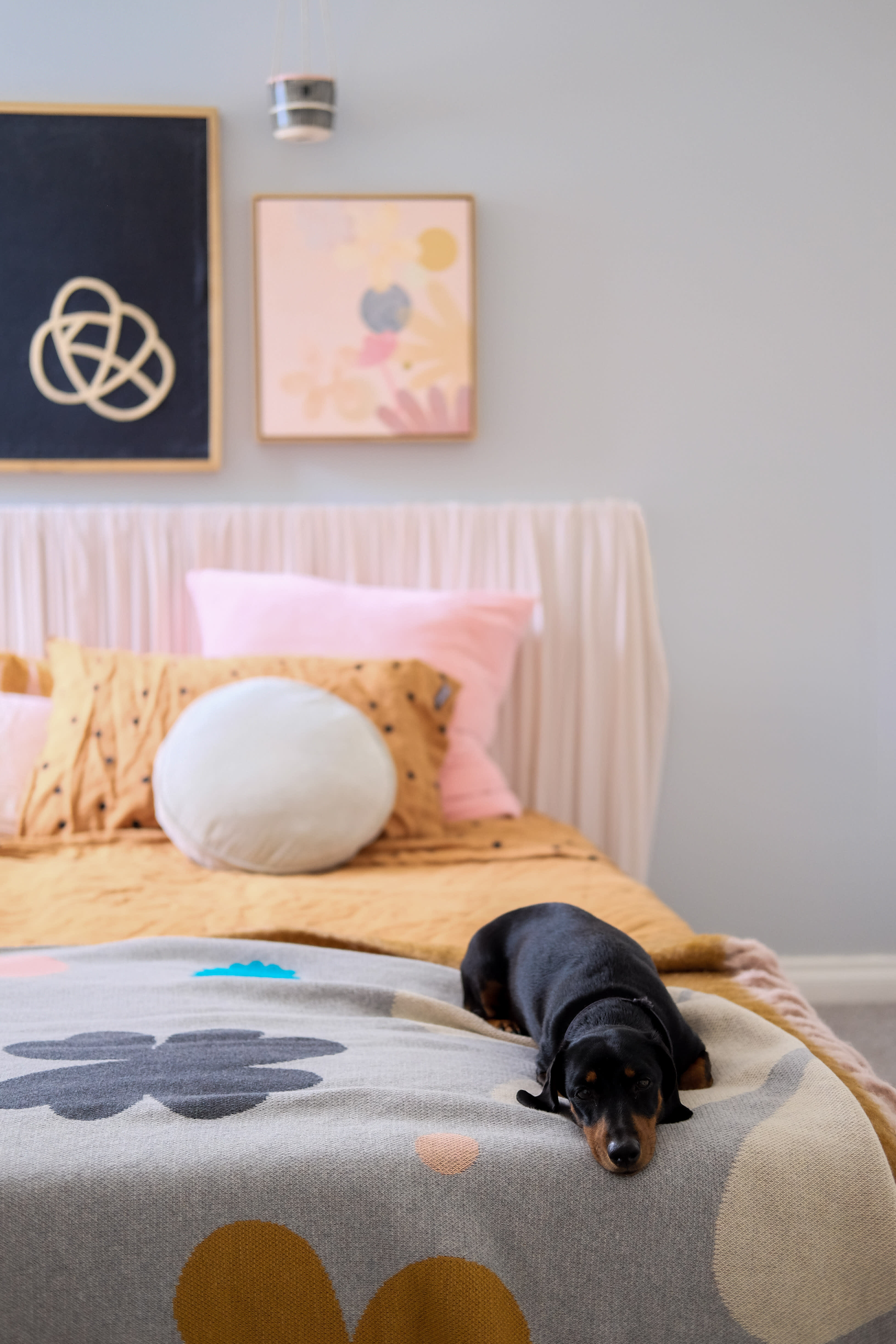 Australia House Tour Artist Rachel Castle S Fun Home Apartment