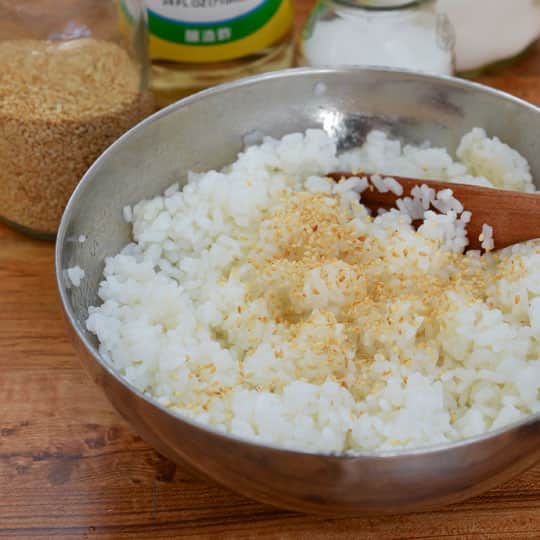 How To Make Gimbap: Korean Seaweed and Rice Rolls | Kitchn