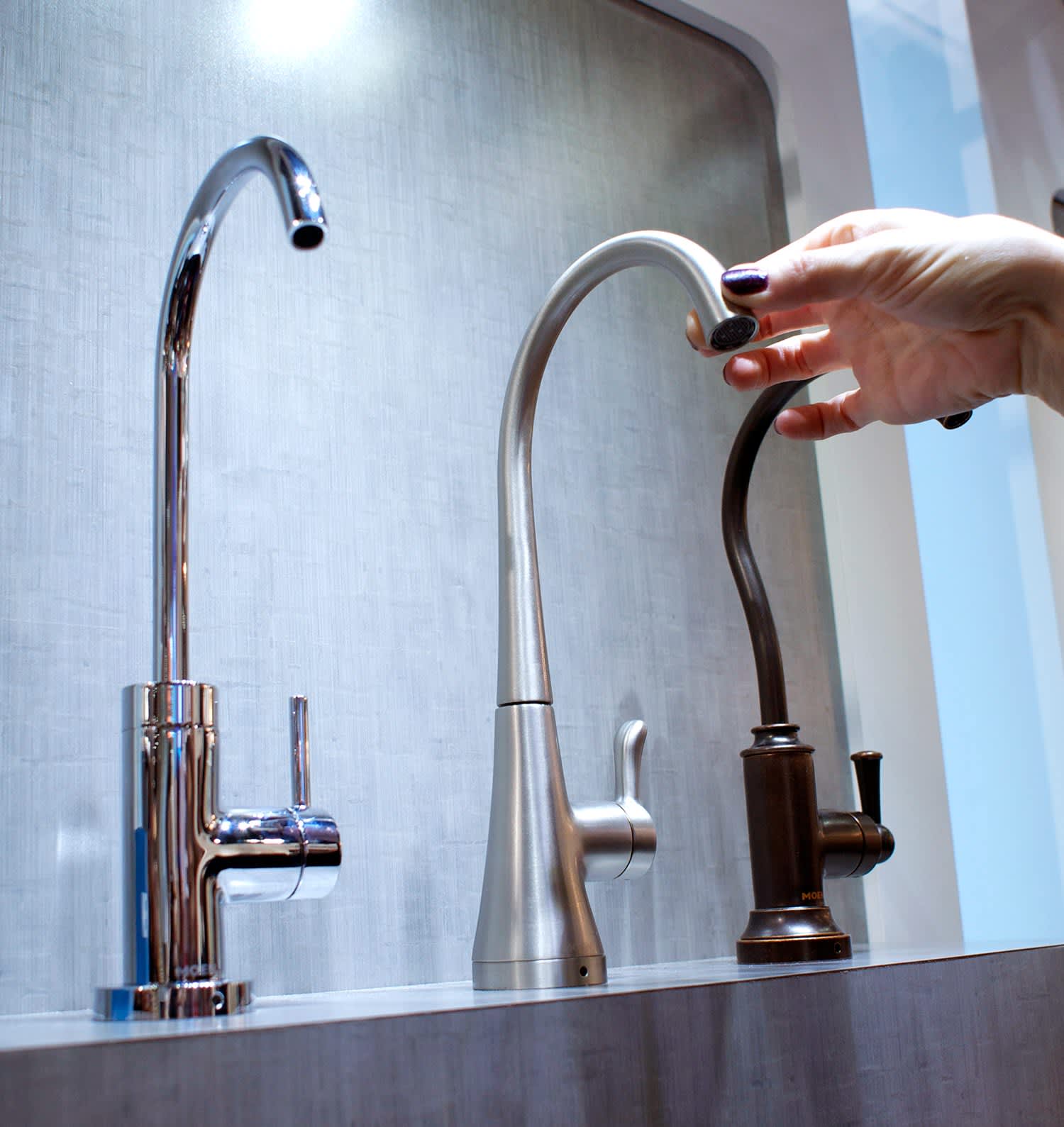 KBIS Trend Report Smart Faucets & Sink Accessories from Moen, Kohler